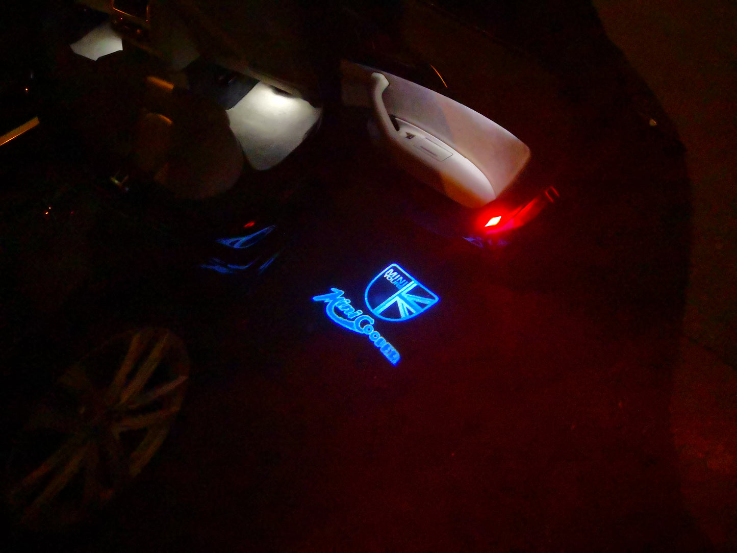 MINI COOPER LOGO PROJECROTR LIGHTS Nr.43 (quantity 1 = 2 Logo Film / 2 door lights)
