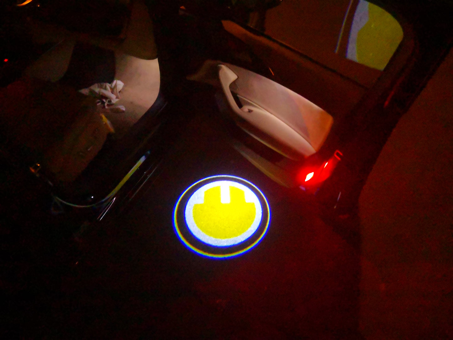 MINI ELECTRIC LOGO PROJECROTR LIGHTS Nr.81 (quantity 1 = 2 Logo Film / 2 door lights)