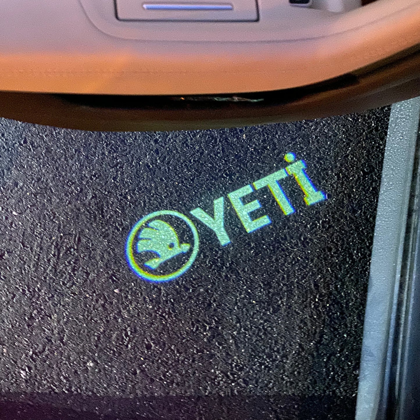 SKODA YETI LOGO LIGHTS Nr.111 (quantity 1 = 2 Logo Film / 2 door lights)