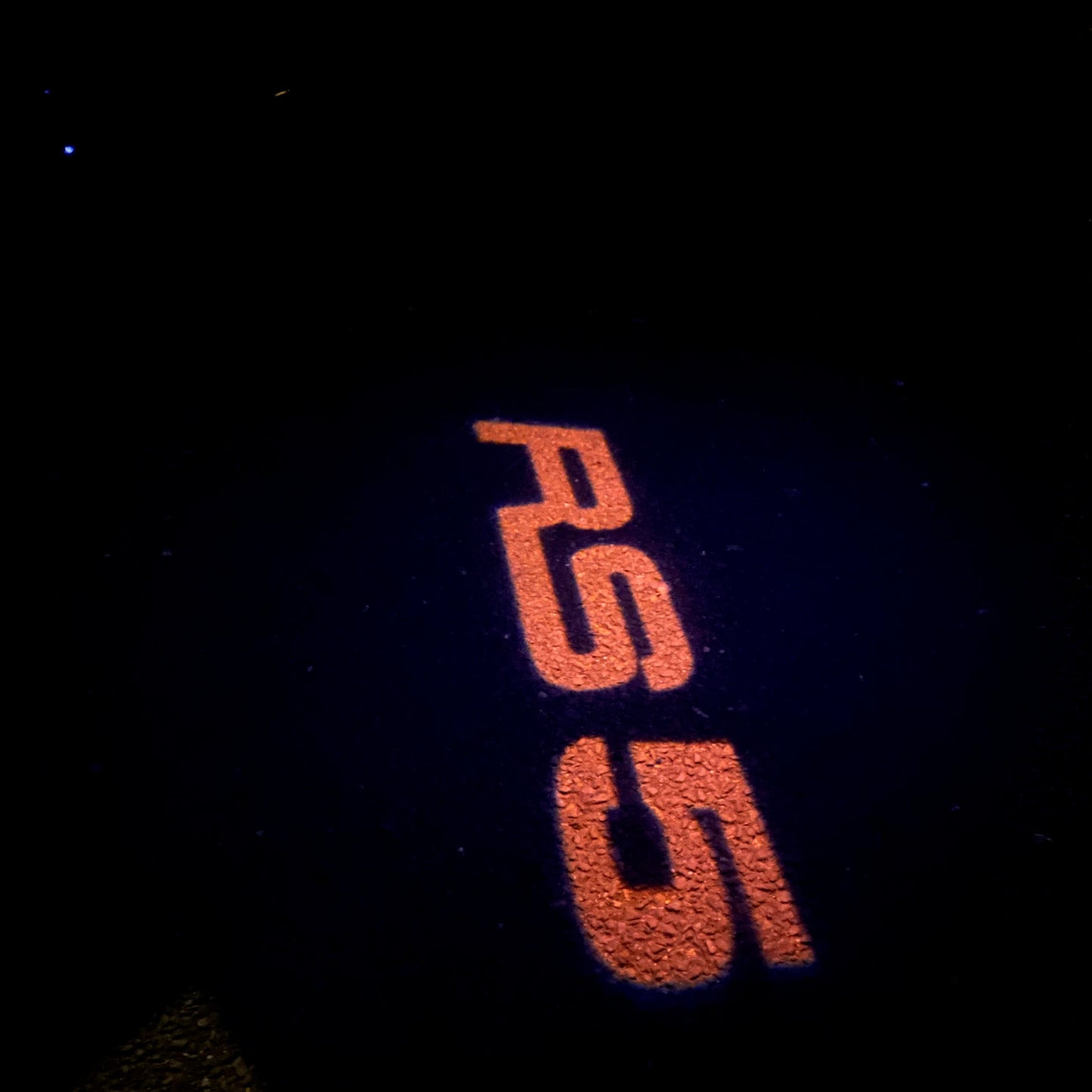 AUDI RS5 LOGO PROJECTOT LIGHTS Nr.141 (quantity 1 = 2 Logo Films /2 door lights)