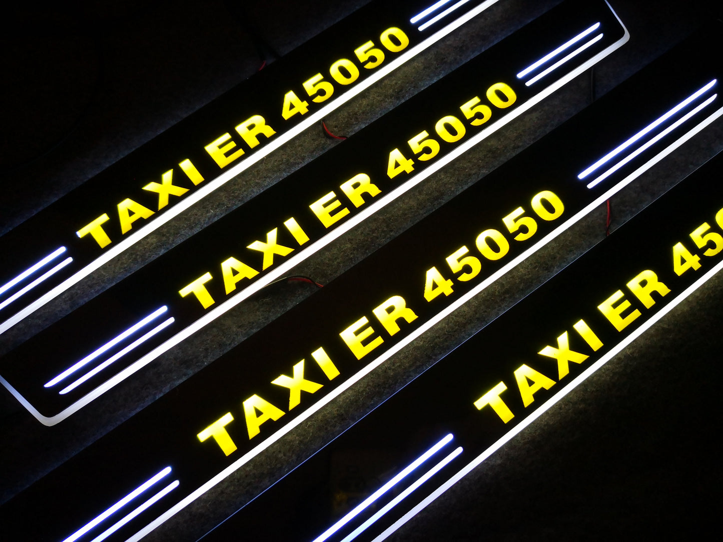cooperation with taxi company ,LED Moving Scuff Plate and logo door lights for mercedes benz E KLASSES