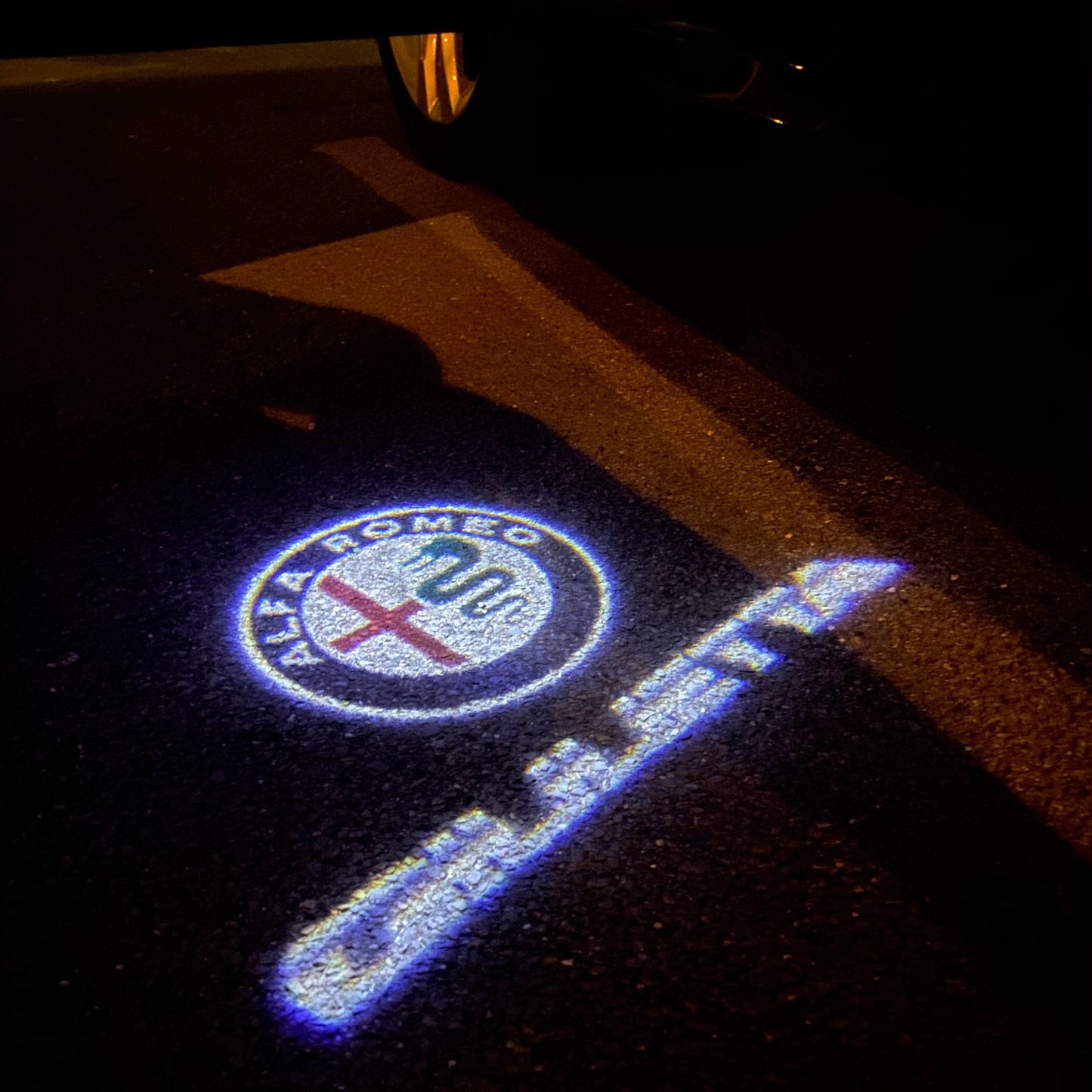 Alfa Romeo Giulietta LOGO PROJECTOT LIGHTS Nr.86 (quantity 1 = 2 Logo Film / 2 door lights)
