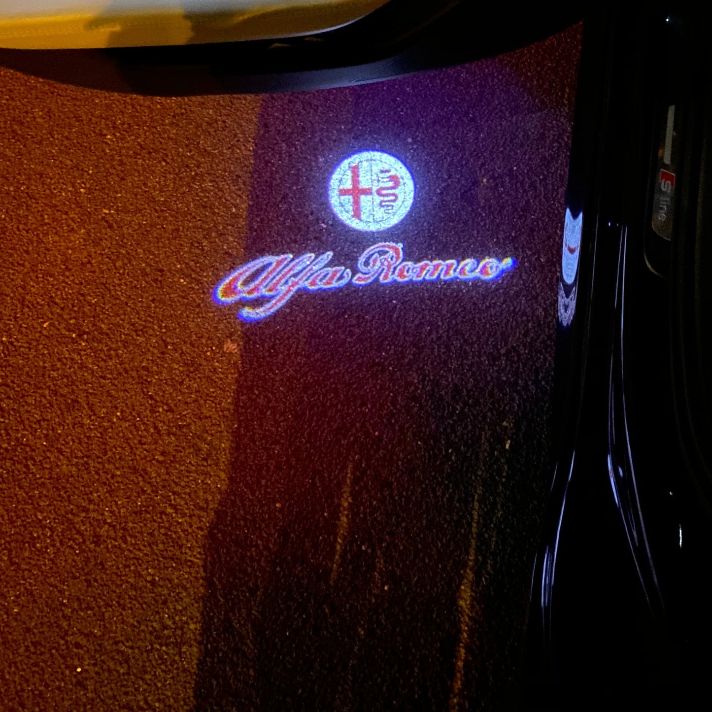 Alfa Romeo RED COLOR LOGO PROJECTOT LIGHTS Nr.03 (quantity 1 = 2 Logo Film & 2 door lights)