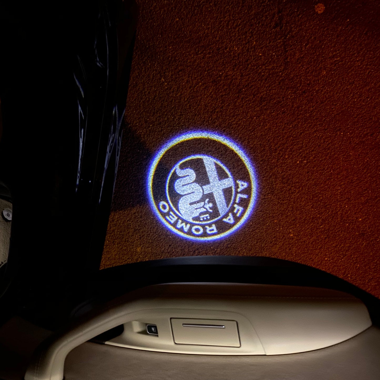 Alfa Romeo WHITE COLOR LOGO PROJECTOT LIGHTS Nr.22 (quantity 1 = 2 Logo Film / 2 door lights)