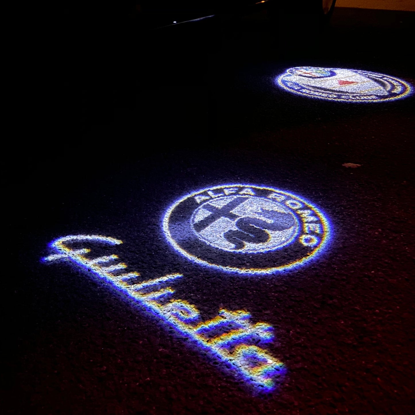 Alfa Romeo Giulietta LOGO PROJECTOT LIGHTS Nr.79 (quantity 1 = 2 Logo Film / 2 door lights)