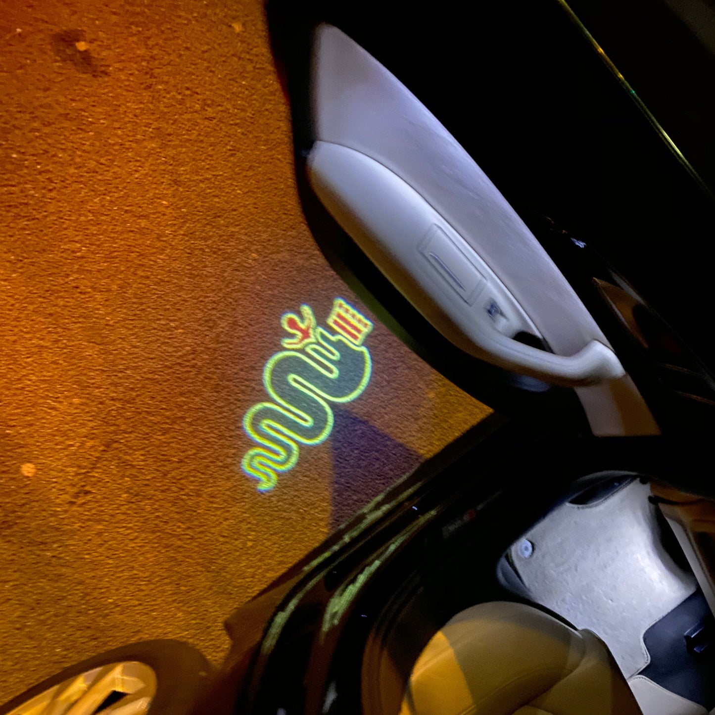 Alfa Romeo Biscione snake LOGO PROJECTOT LIGHTS Nr.41 (quantity 1 = 2 Logo Film / 2 door lights)