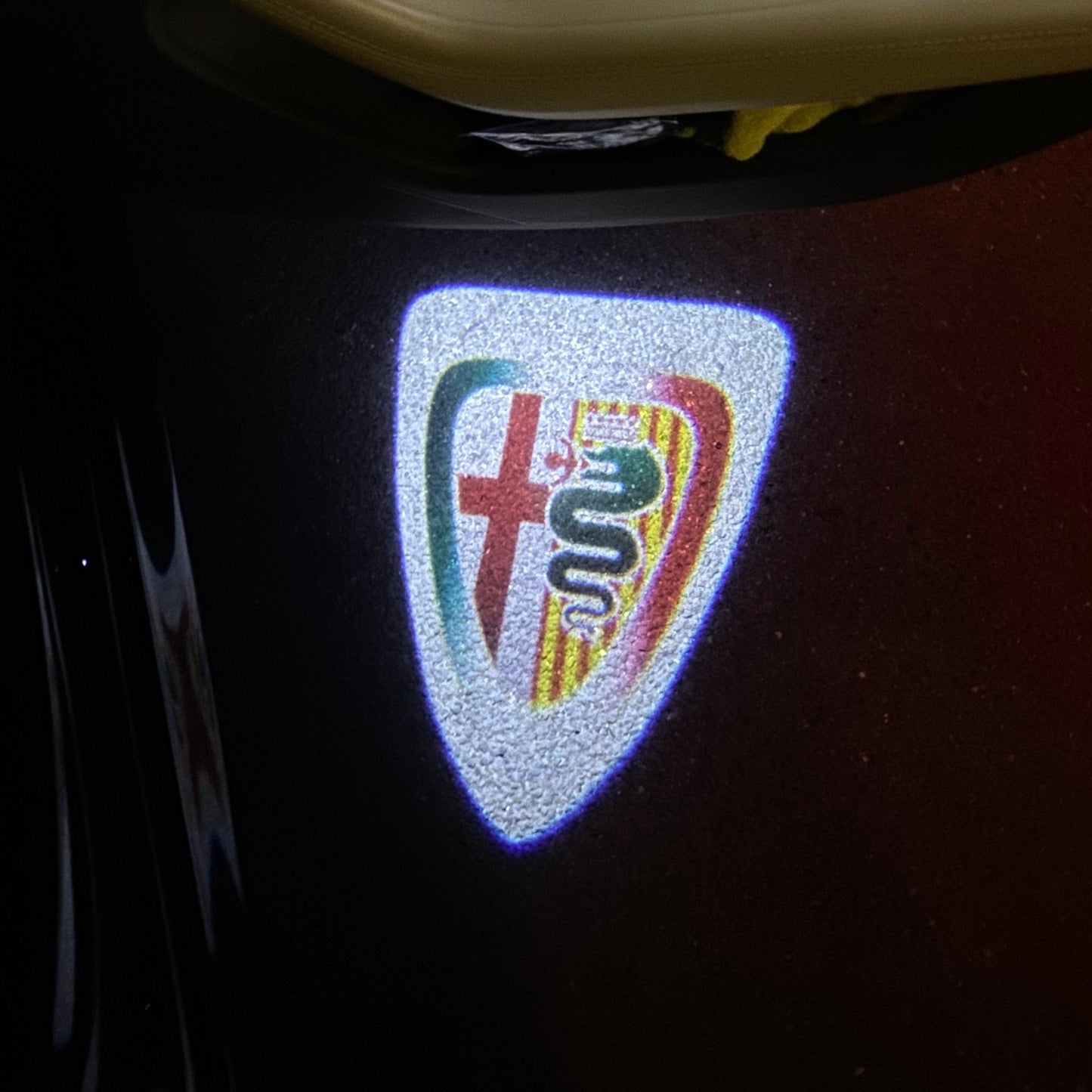 Alfa Romeo ORIGINAL Multicolour Logo PROJECTOT LIGHTS Nr.38 (quantity 1 = 2 Logo Film / 2 door lights)