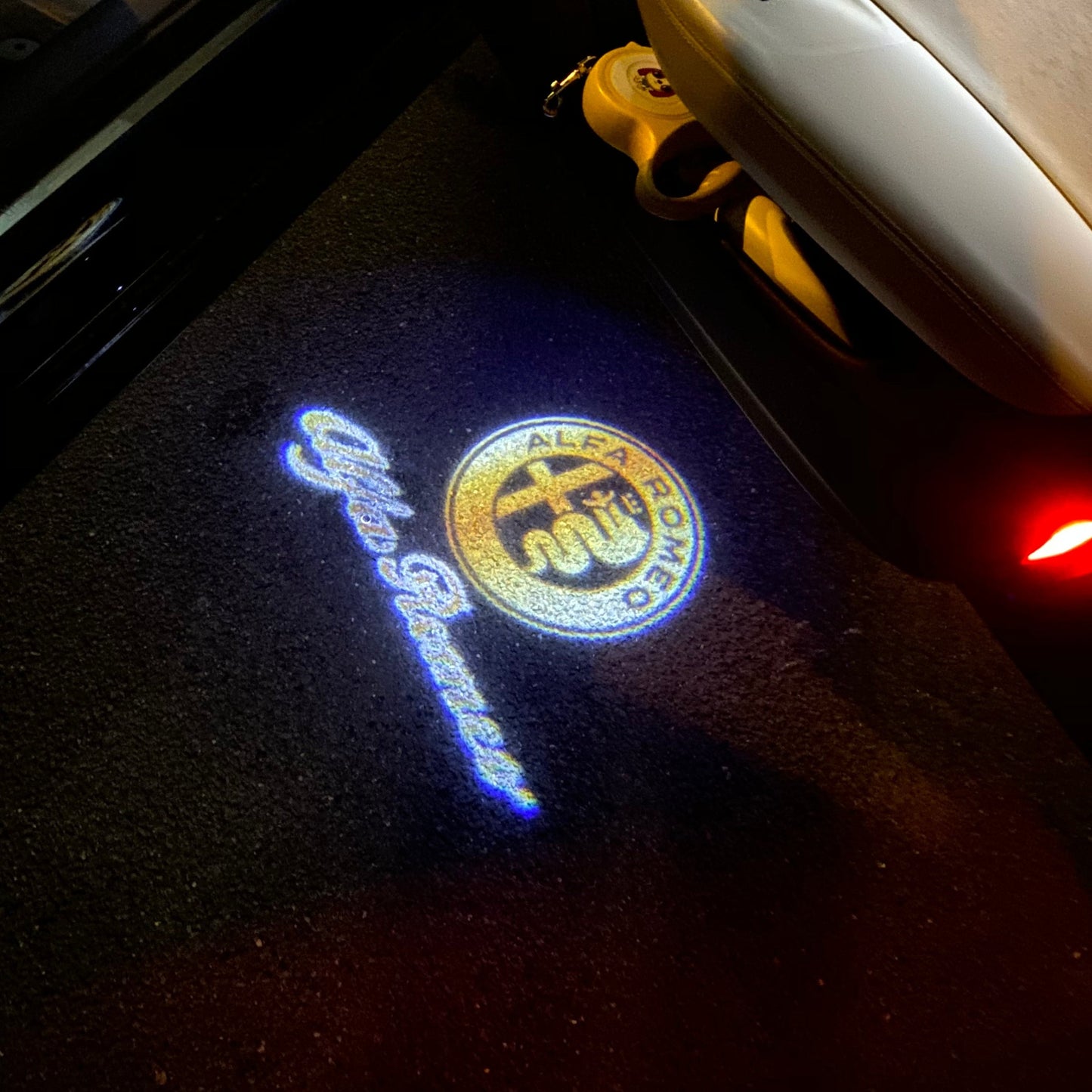 Alfa Romeo ORANGE COLOR LOGO PROJECTOT LIGHTS Nr.16 (quantity 1 = 2 Logo Film / 2 door lights)