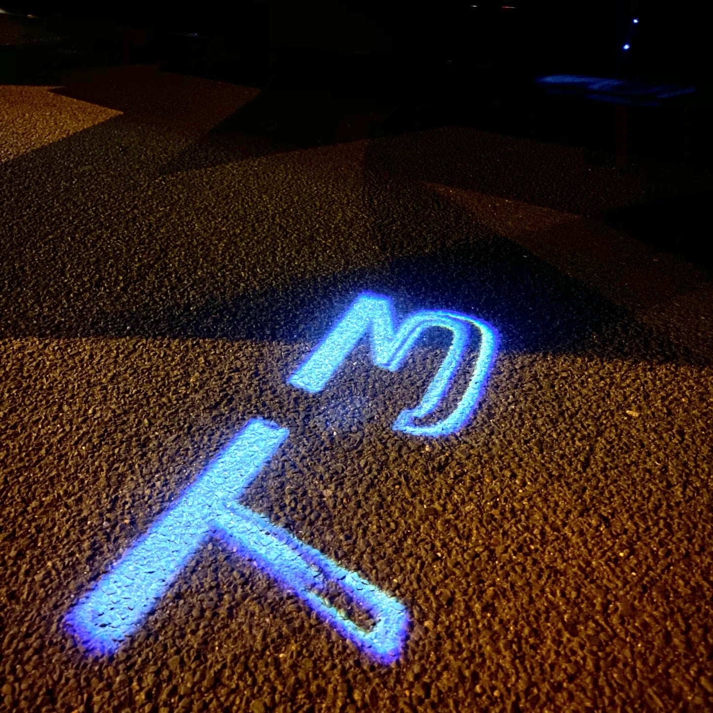 Volvo T 3 LOGO PROJECROTR LIGHTS Nr.130 (quantity 1 = 2 Logo Film / 2 door lights)