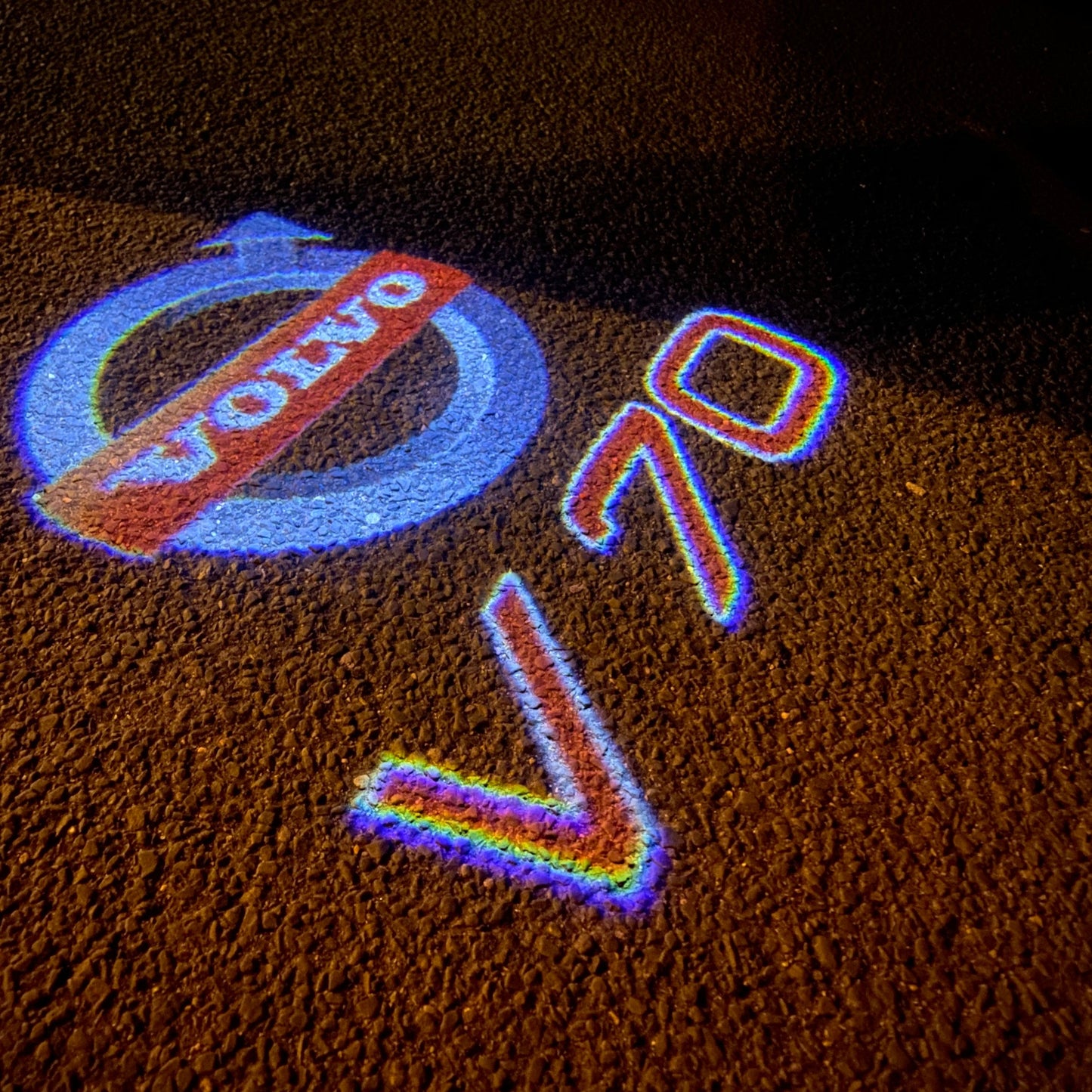 Volvo V 70 LOGO PROJECROTR LIGHTS Nr.24 (quantity 1 = 2 Logo Film / 2 door lights)