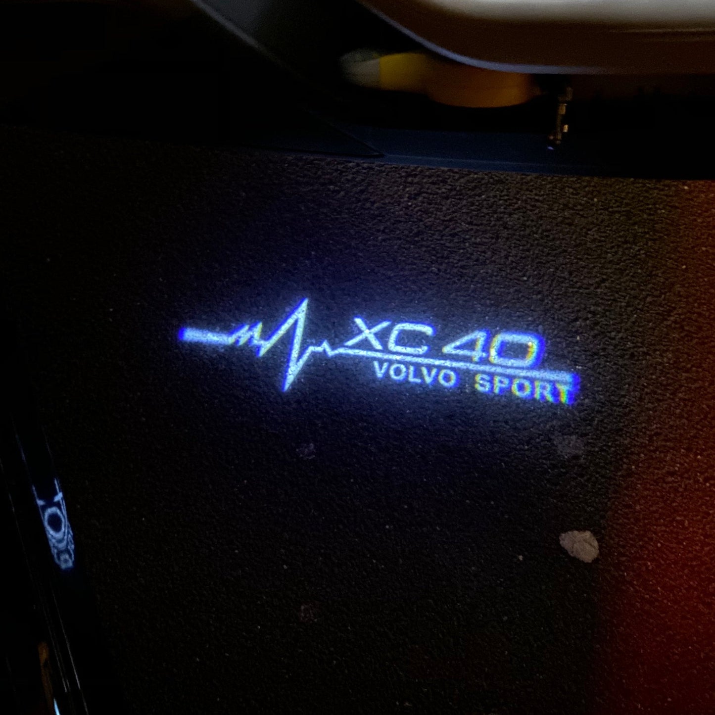 Volvo XC 40 LOGO PROJECROTR LIGHTS Nr.34 (quantity 1 = 2 Logo Film / 2 door lights)