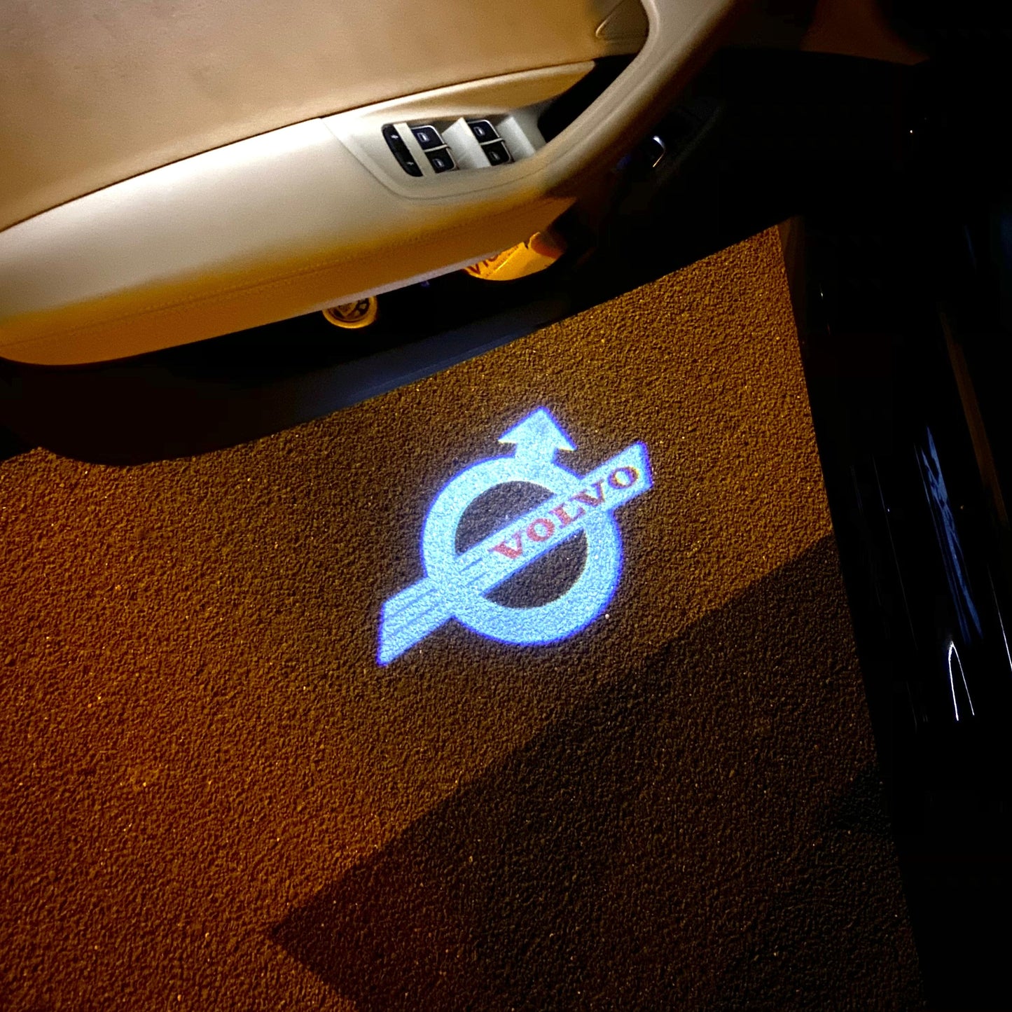 Volvo Original LOGO PROJECROTR LIGHTS Nr.54 (quantity 1 = 2 Logo Film / 2 door lights)