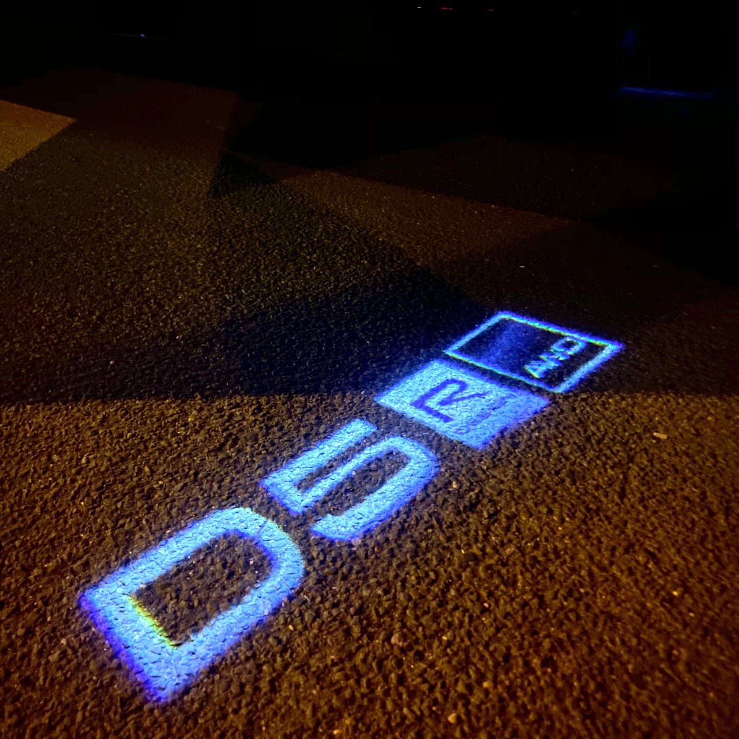 Volvo D5 LOGO PROJECROTR LIGHTS Nr.95 (quantity 1 = 2 Logo Film / 2 door lights)