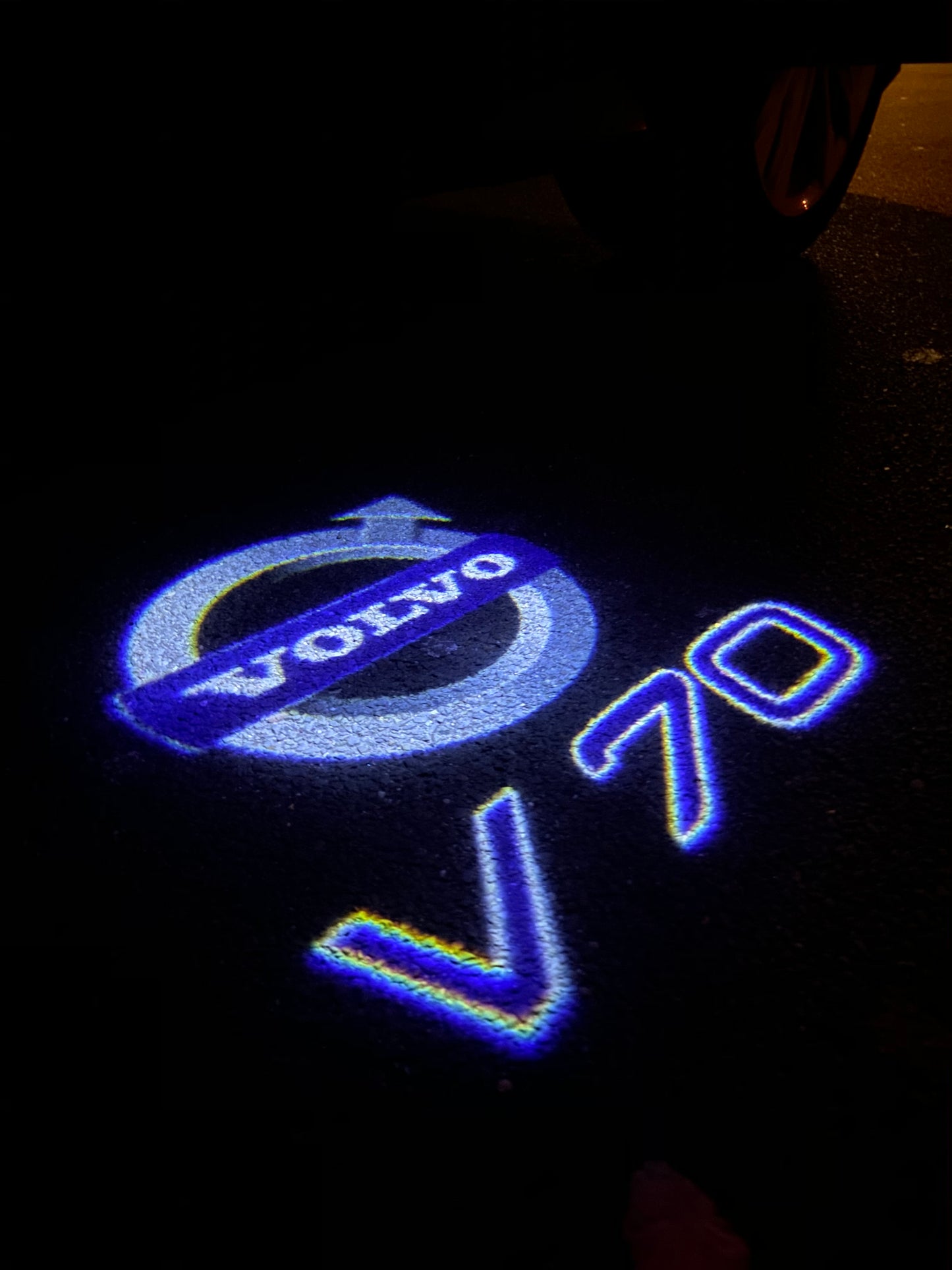 Volvo V 70 LOGO PROJECROTR LIGHTS Nr.25 (quantity 1 = 2 Logo Film / 2 door lights)