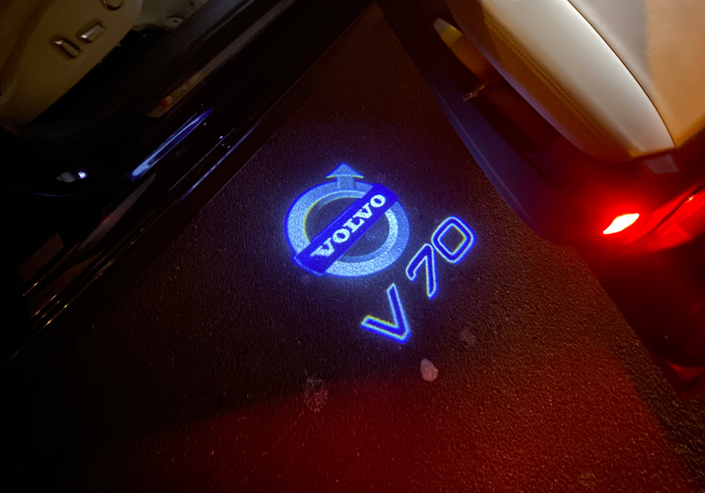 Volvo V 70 LOGO PROJECROTR LIGHTS Nr.25 (quantity 1 = 2 Logo Film / 2 door lights)