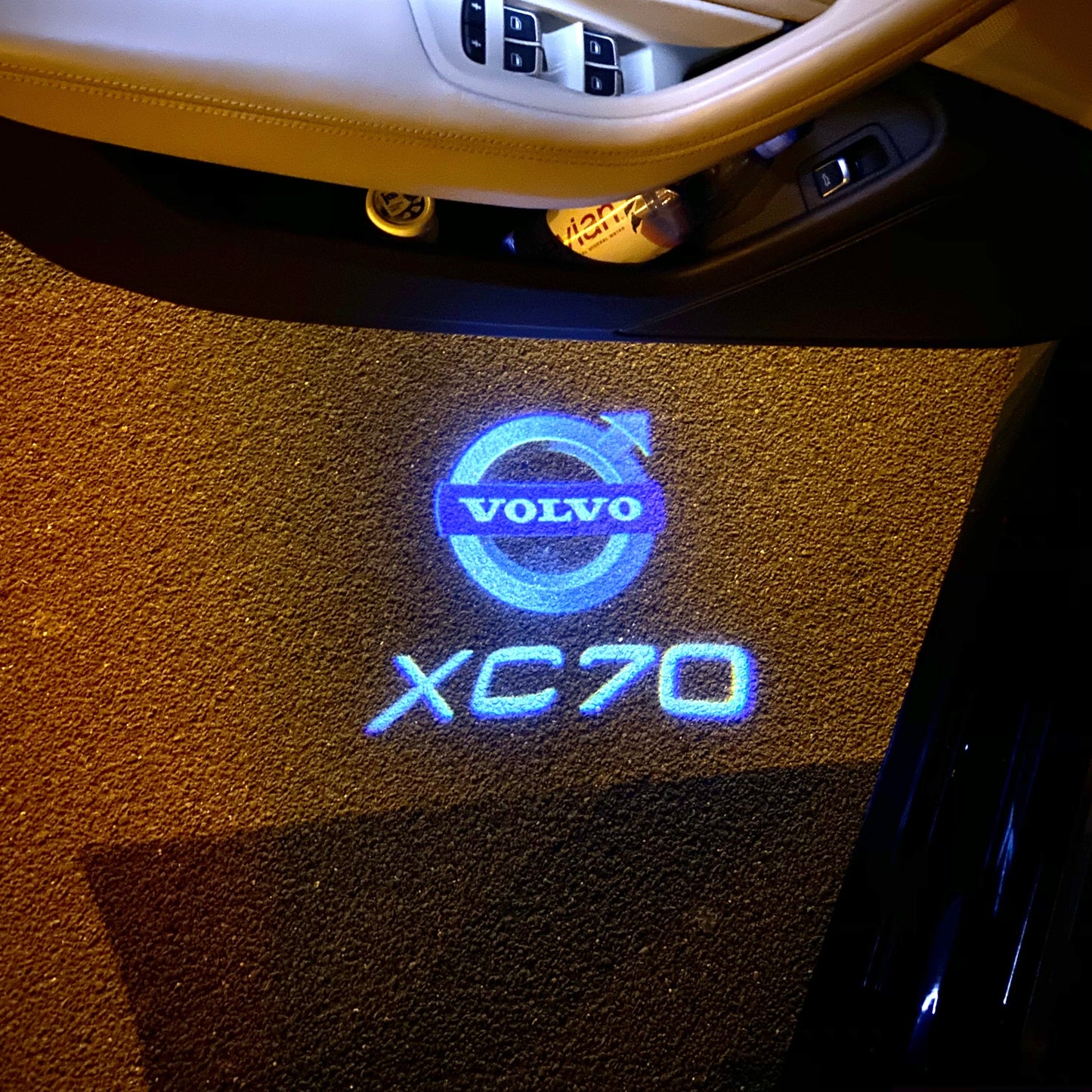 Volvo XC70 LOGO PROJECROTR LIGHTS Nr.18 (quantity 1 = 2 Logo Film / 2 door lights)