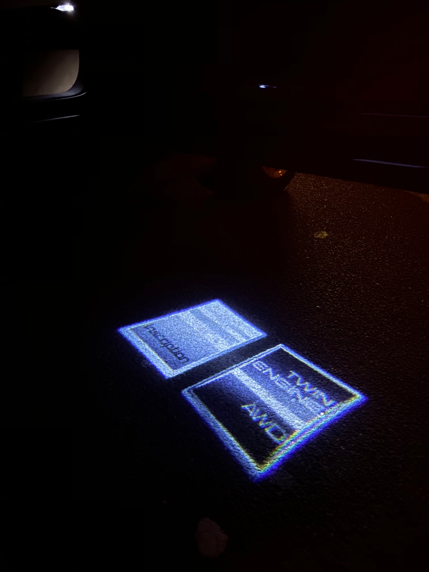 Volvo INSCRIPTION LOGO PROJECROTR LIGHTS Nr.84 (quantity 1 = 2 Logo Film / 2 door lights)