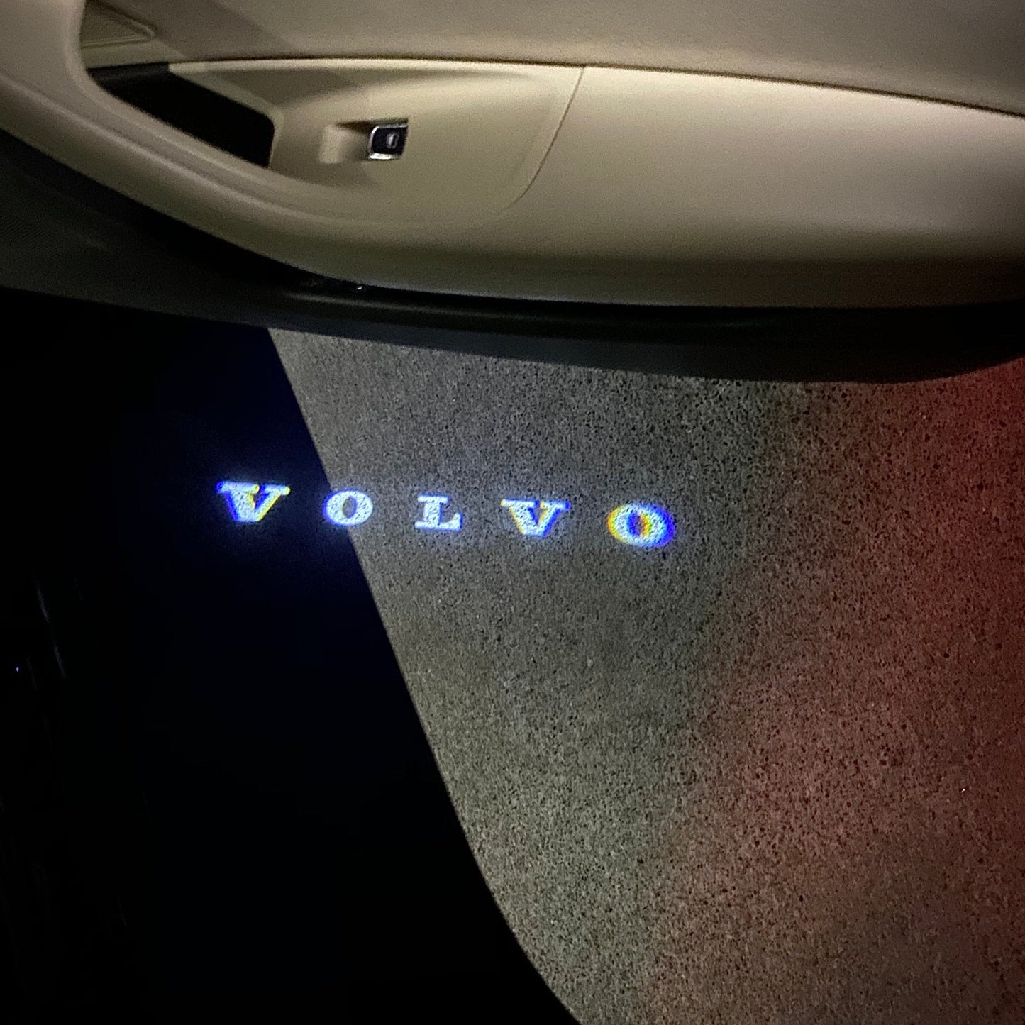 Volvo Original LOGO PROJECROTR LIGHTS Nr.40 (quantity 1 = 2 Logo Film / 2 door lights)