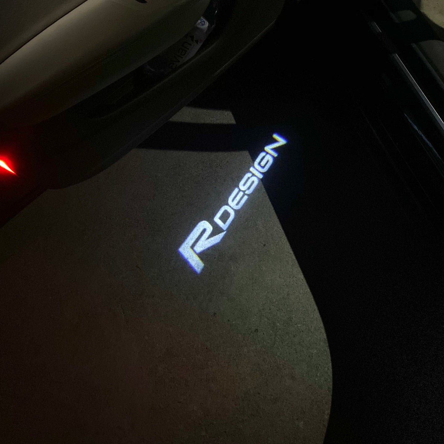 Volvo R DESIGN LOGO PROJECROTR LIGHTS Nr.87 (quantity 1 = 2 Logo Film / 2 door lights)