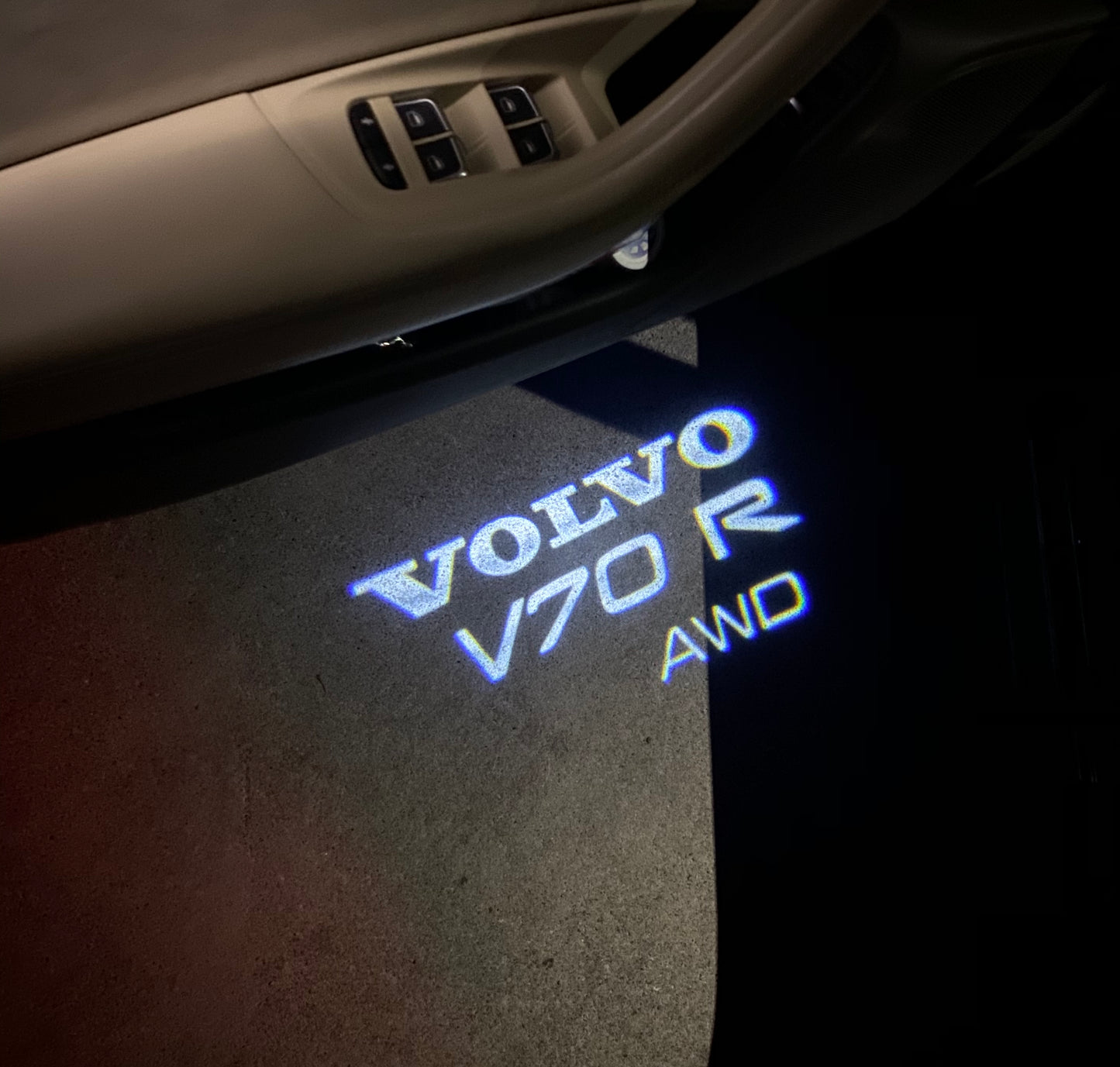 Volvo V 70 LOGO PROJECROTR LIGHTS Nr.105 (quantity 1 = 2 Logo Film / 2 door lights)