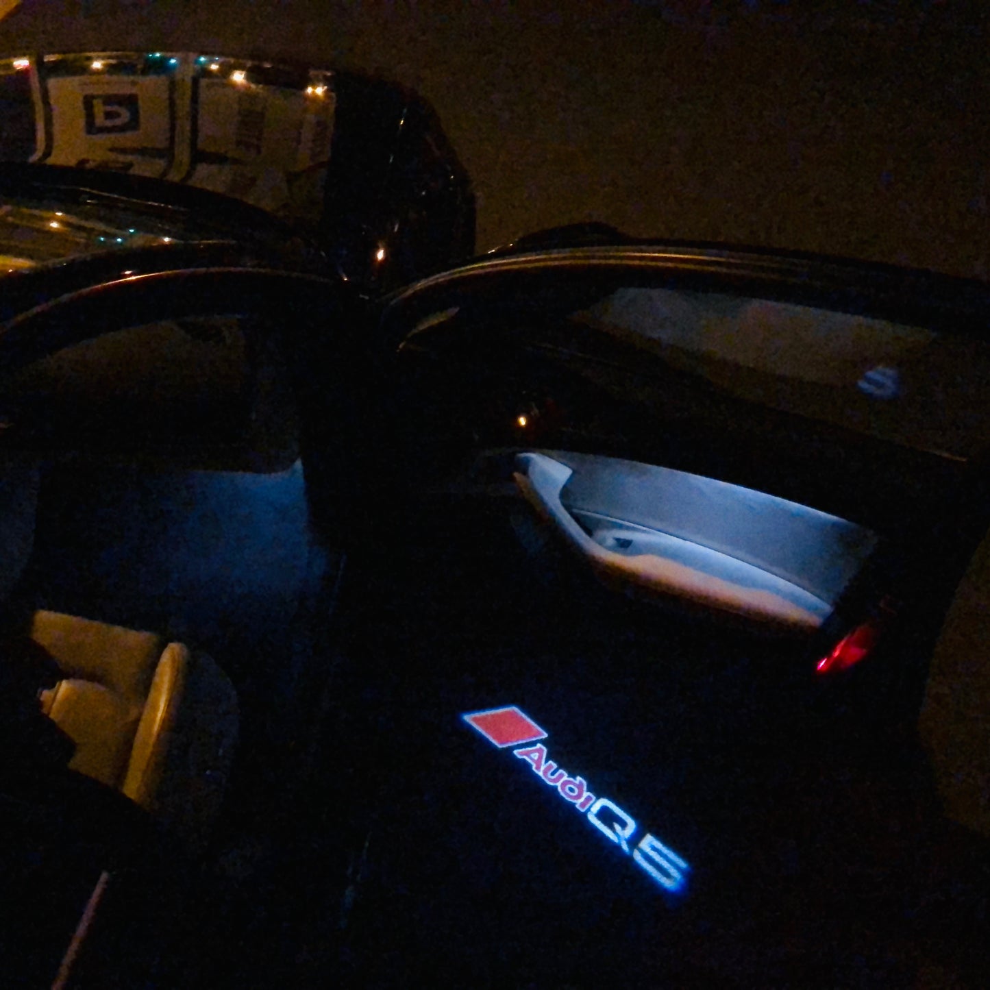 AUDI Q5 LOGO PROJECTOT LIGHTS Nr.81 (quantity 1 = 2 Logo Films /2 door lights)