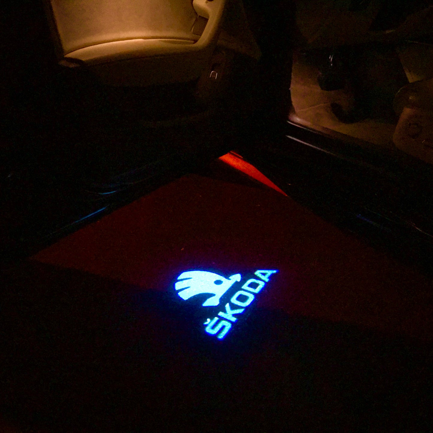 SKODA ORIGINAL LOGO PROJECTOT LIGHTS Nr.08 (quantity 1 = 2 Logo Film / 2 door lights)