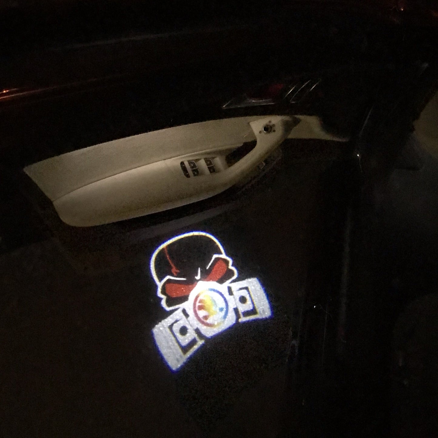 SKODA ORIGINAL LOGO PROJECTOT LIGHTS Nr.01 (quantity 1 = 2 Logo Film / 2 door lights)