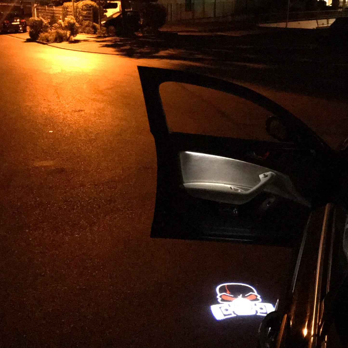 SKODA ORIGINAL LOGO PROJECTOT LIGHTS Nr.01 (quantity 1 = 2 Logo Film / 2 door lights)