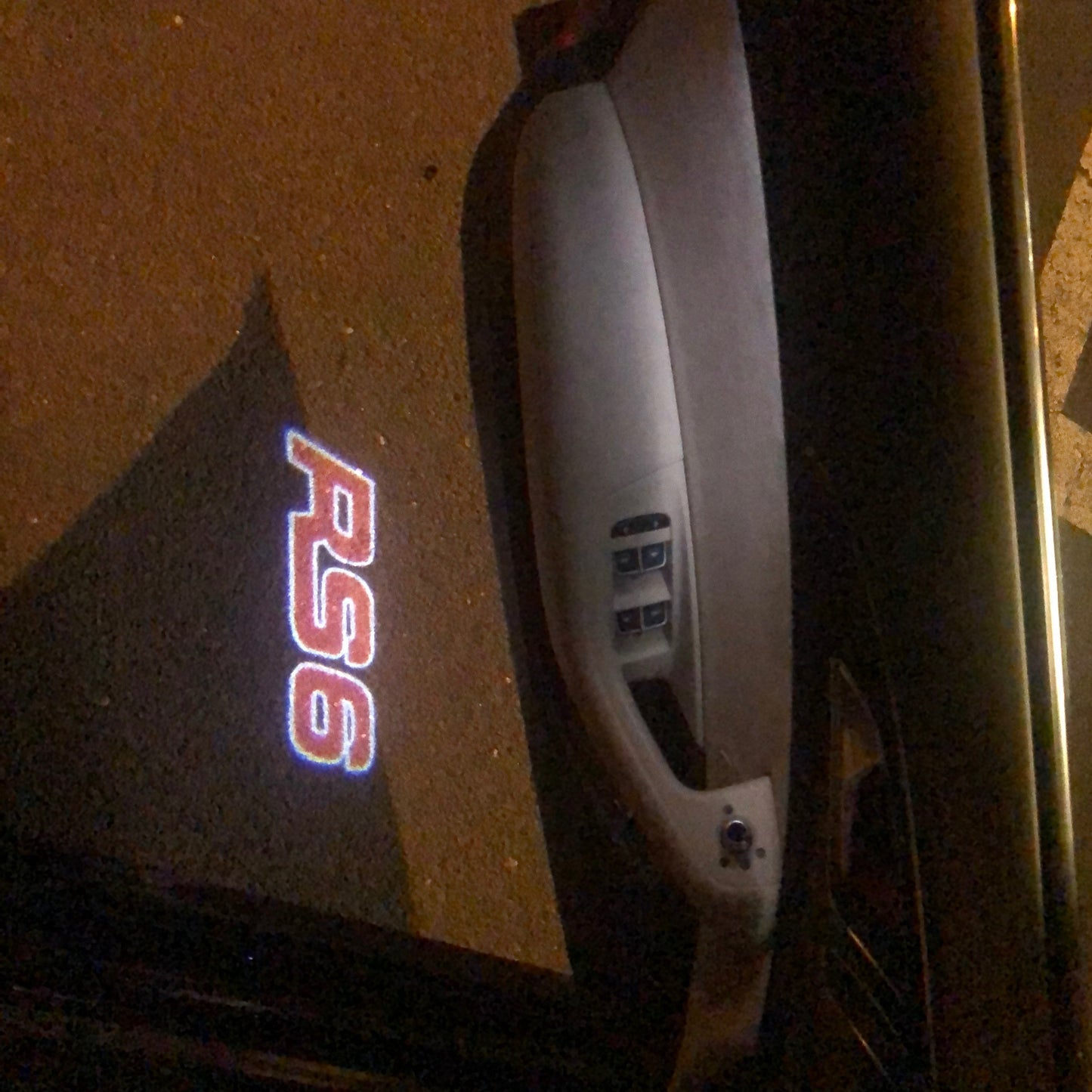 AUDI RS6 LOGO PROJECTOT LIGHTS Nr.76 (quantity 1 = 2 Logo Films /2 door lights)