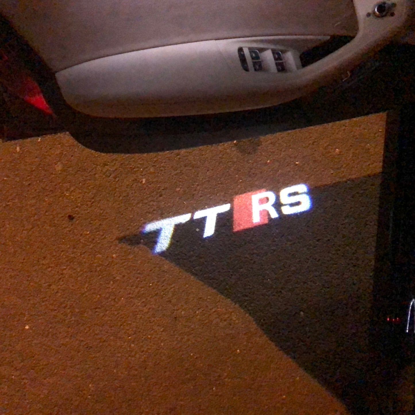 AUDI TTRS LOGO PROJECROTR LIGHTS Nr.22 (quantity 1 = 2 Logo Films /2 door lights)