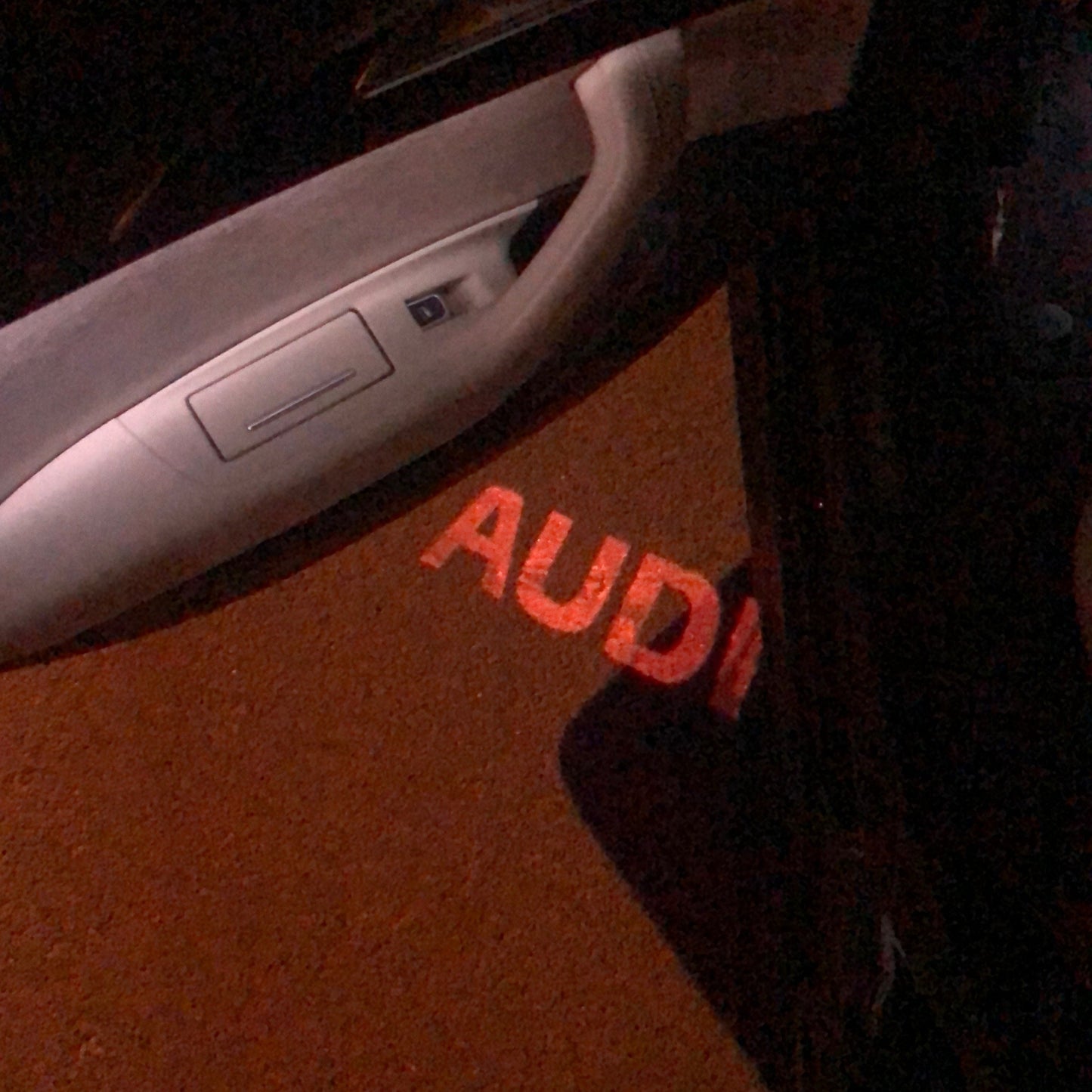 AUDI Original LOGO PROJECTOT LIGHTS Nr.012 (quantity 1 = 2 Logo Films /2 door lights)