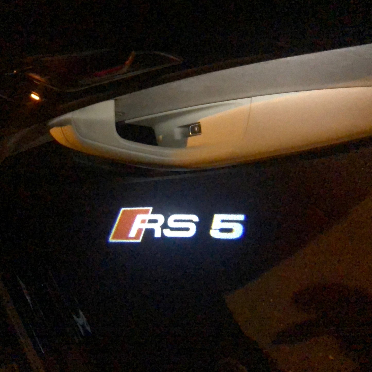 AUDI RS5 LOGO PROJECTOT LIGHTS Nr.54 (quantity 1 = 2 Logo Films /2 door lights)