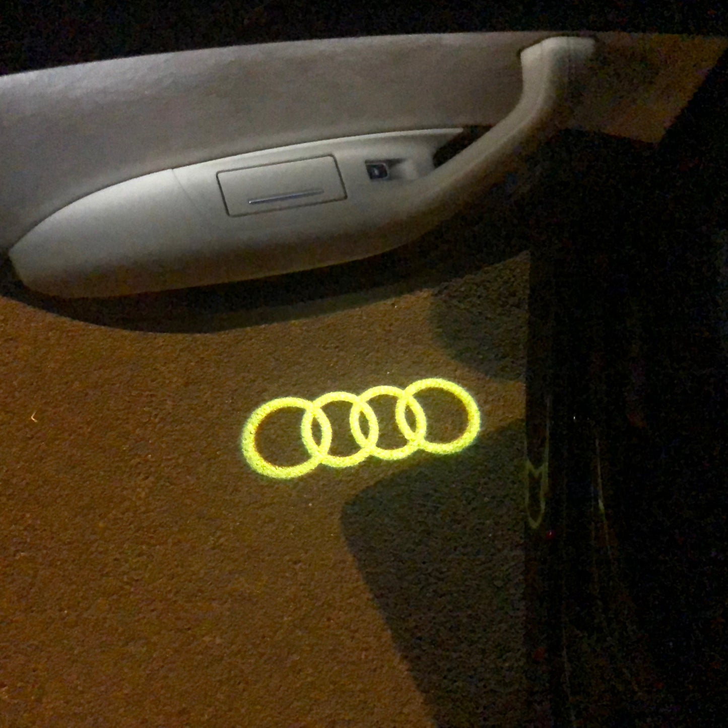 AUDI 4 RINGS LOGO PROJECTOT LIGHTS Nr.144 (quantity 1 = 2 Logo Films /2 door lights)