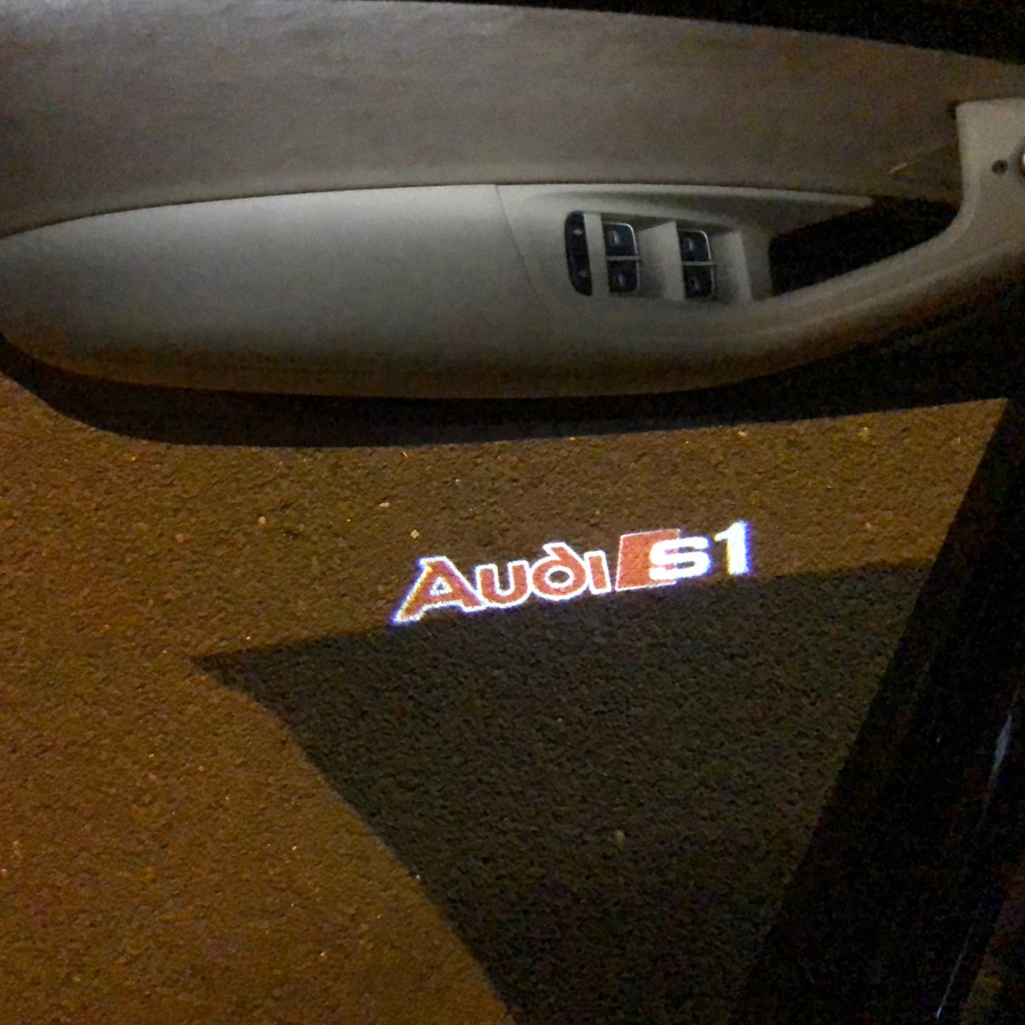 AUDI S1 LOGO PROJECTOT LIGHTS Nr.96 (quantity 1 = 2 Logo Films /2 door lights)