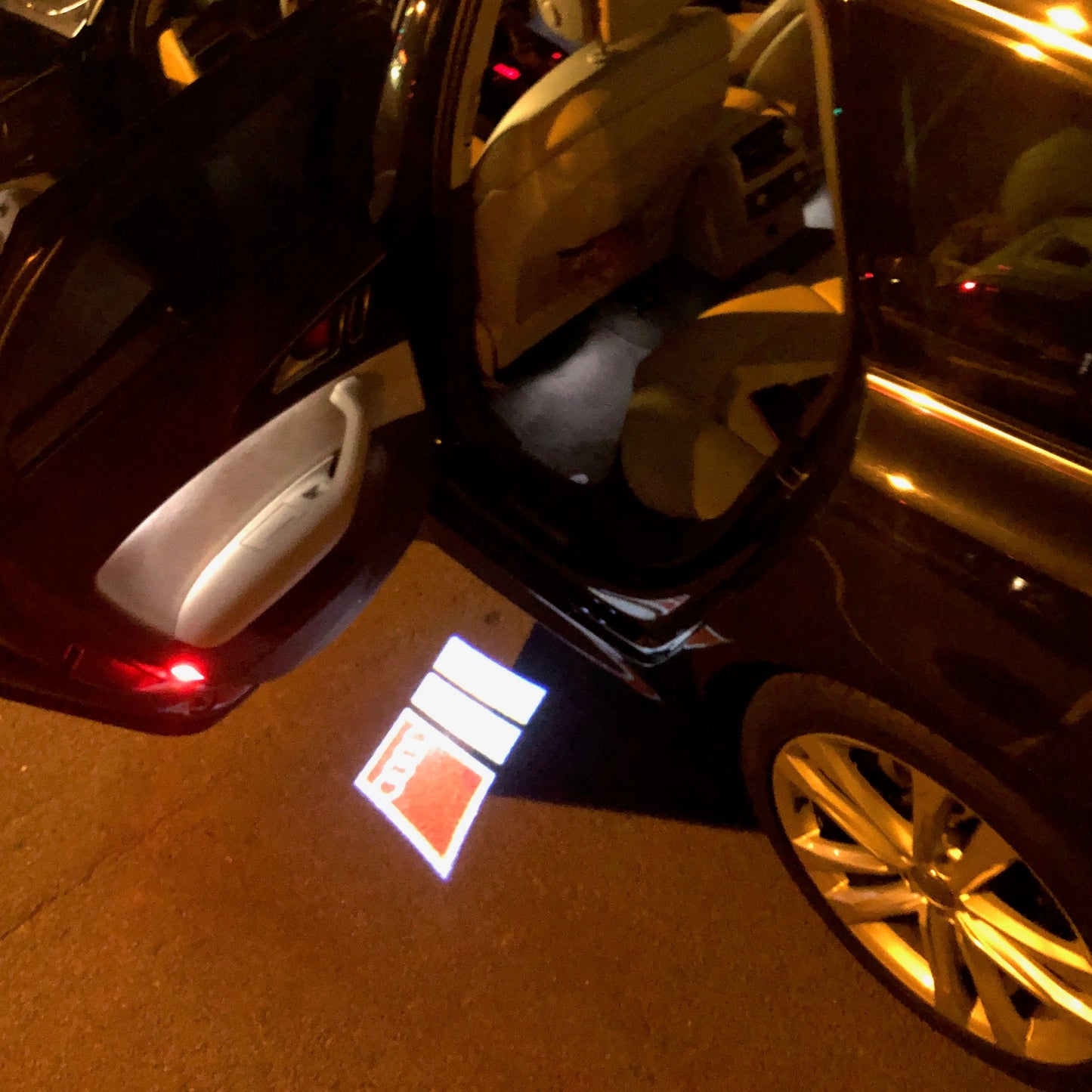 AUDI S8 LOGO PROJECTOT LIGHTS Nr.103 (quantity 1 = 2 Logo Films /2 door lights)