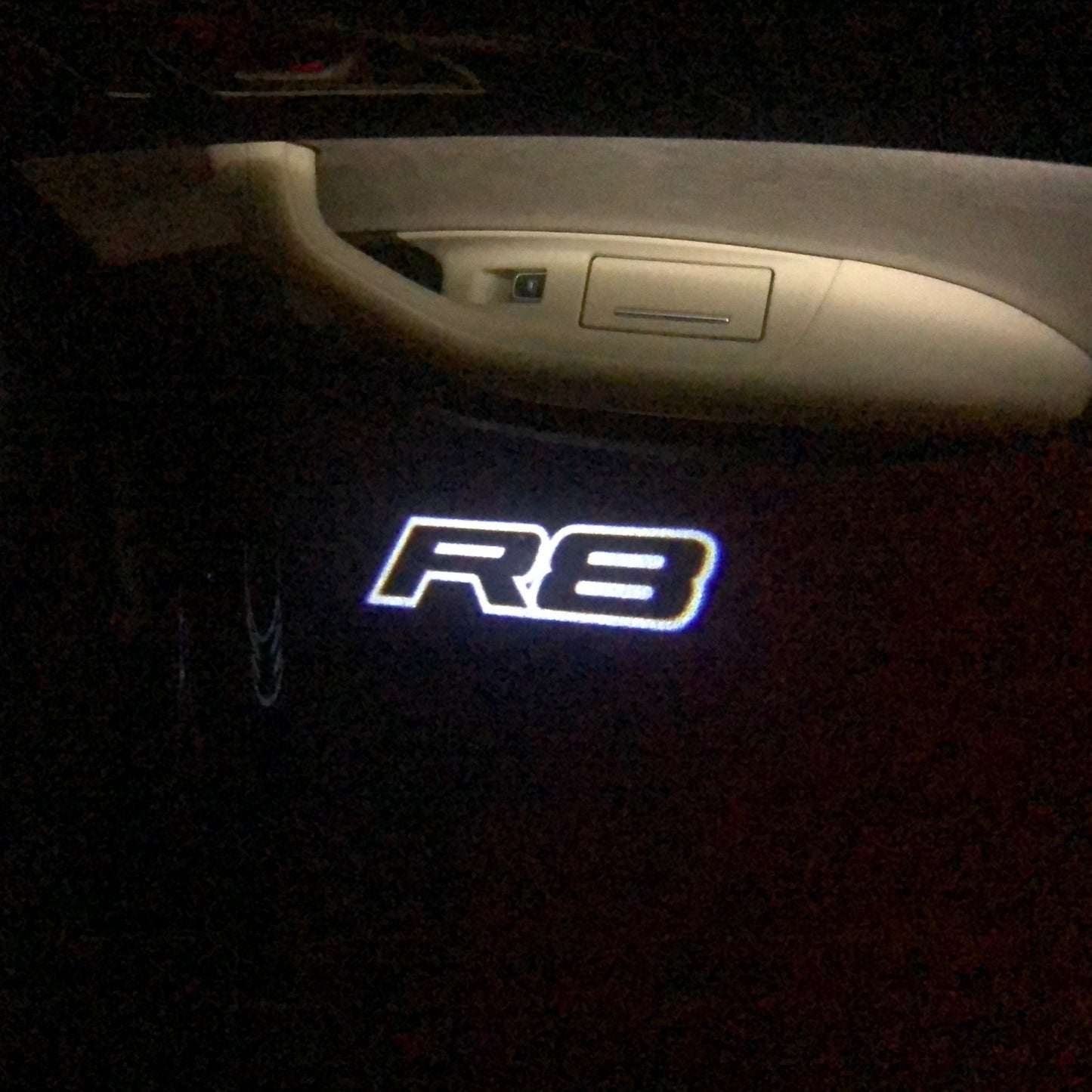 AUDI R8 LOGO PROJECTOT LIGHTS Nr.123 (quantity 1 = 2 Logo Films /2 door lights)