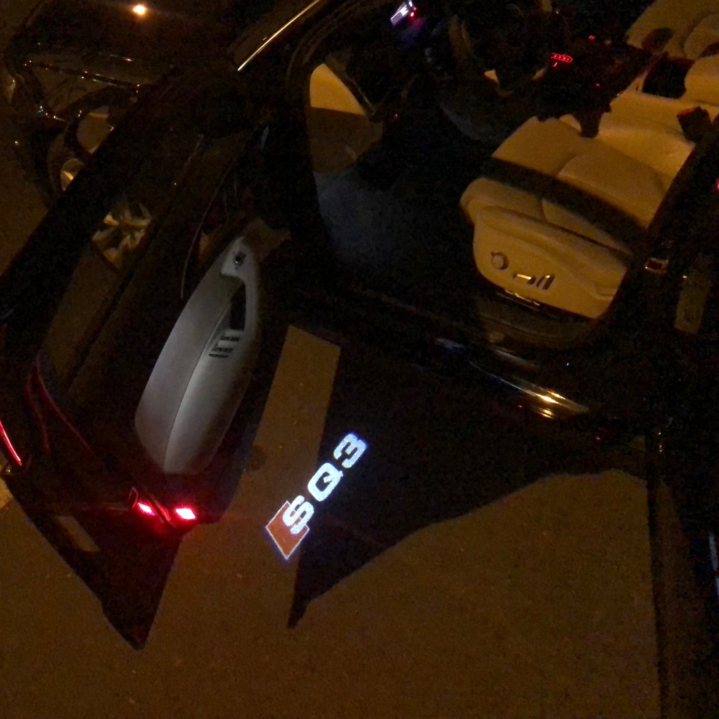 AUDI SQ3 LOGO PROJECTOT LIGHTS Nr.57 (quantity 1 = 2 Logo Films /2 door lights)