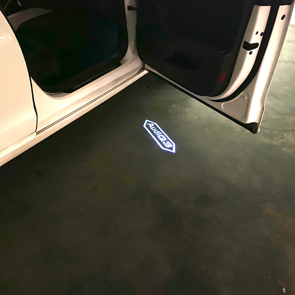 AUDI Q3 LOGO PROJECTOT LIGHTS  (quantity 1 = 2 Logo Films /2 door lights）Nr.12B27