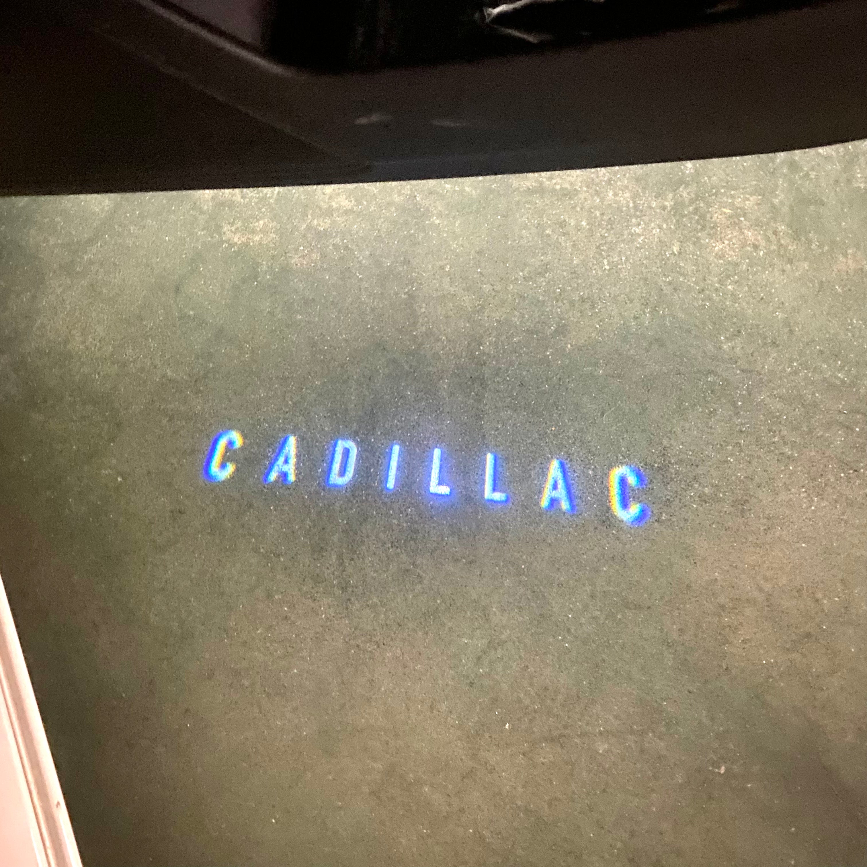 CADILLAC ORIGINAL LOGO PROJECTOT LIGHTS Nr.9749 (quantity 1 = 2 Logo Films /2 door lights）