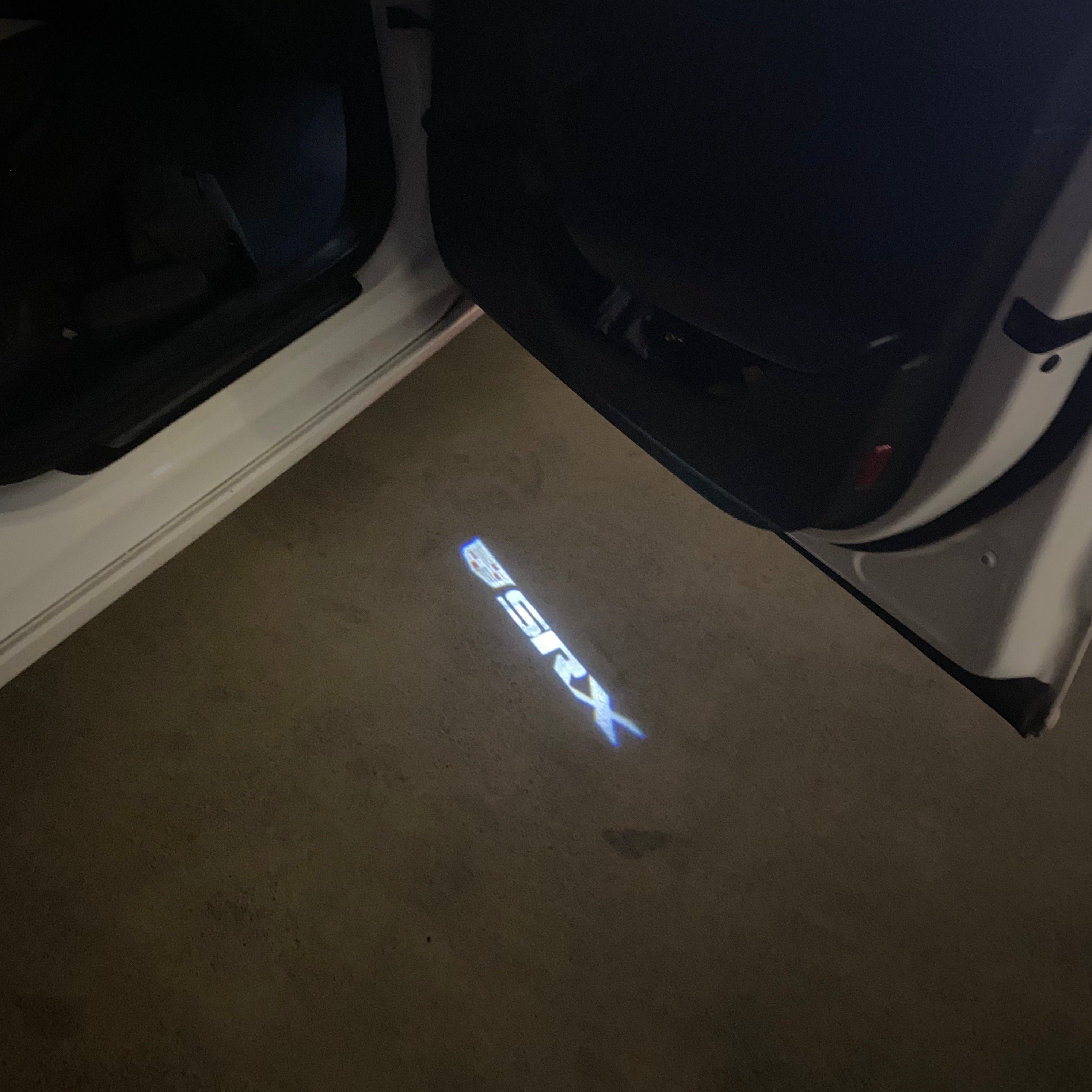 CADILLAC SRX LOGO PROJECTOT LIGHTS Nr.9791 (quantity 1 = 2 Logo Films /2 door lights）