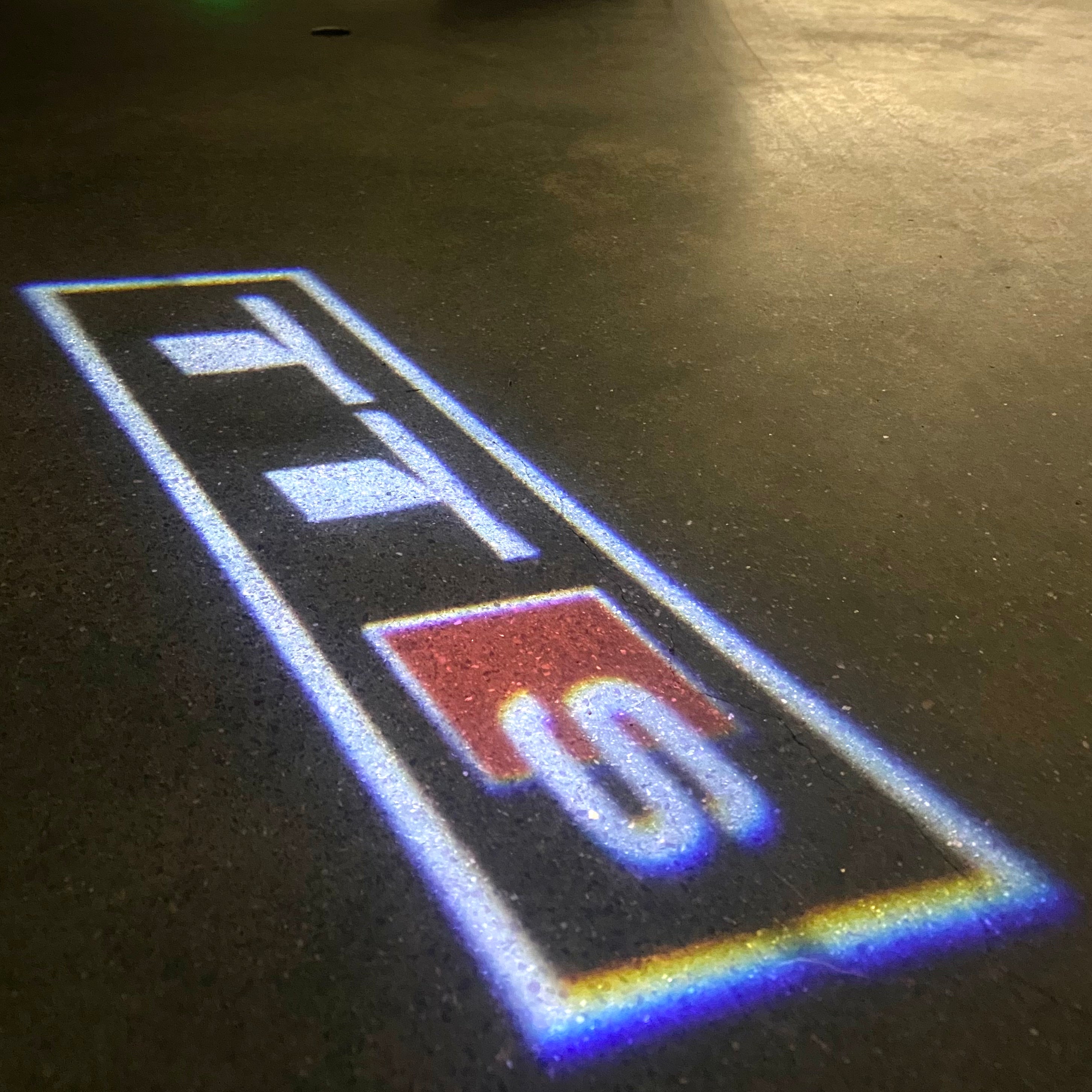 AUDI  TTS LOGO PROJECTOT LIGHTS  (quantity 1 = 2 Logo Films /2 door lights）Nr.12B21