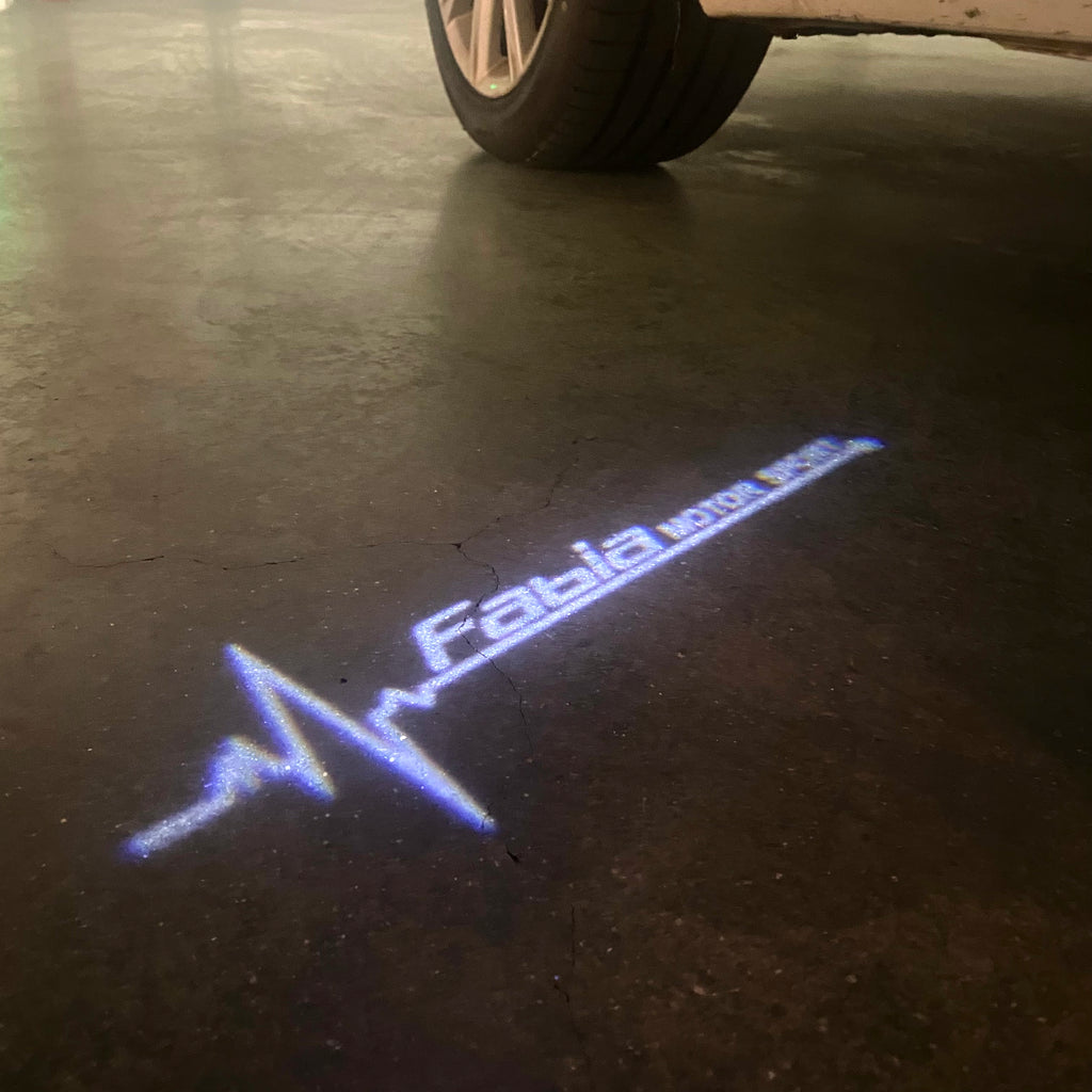 SKODA LOGO PROJECTOT LIGHTS Nr.81 (Anzahl 1 = 1 Sets / 2 Türlichter)