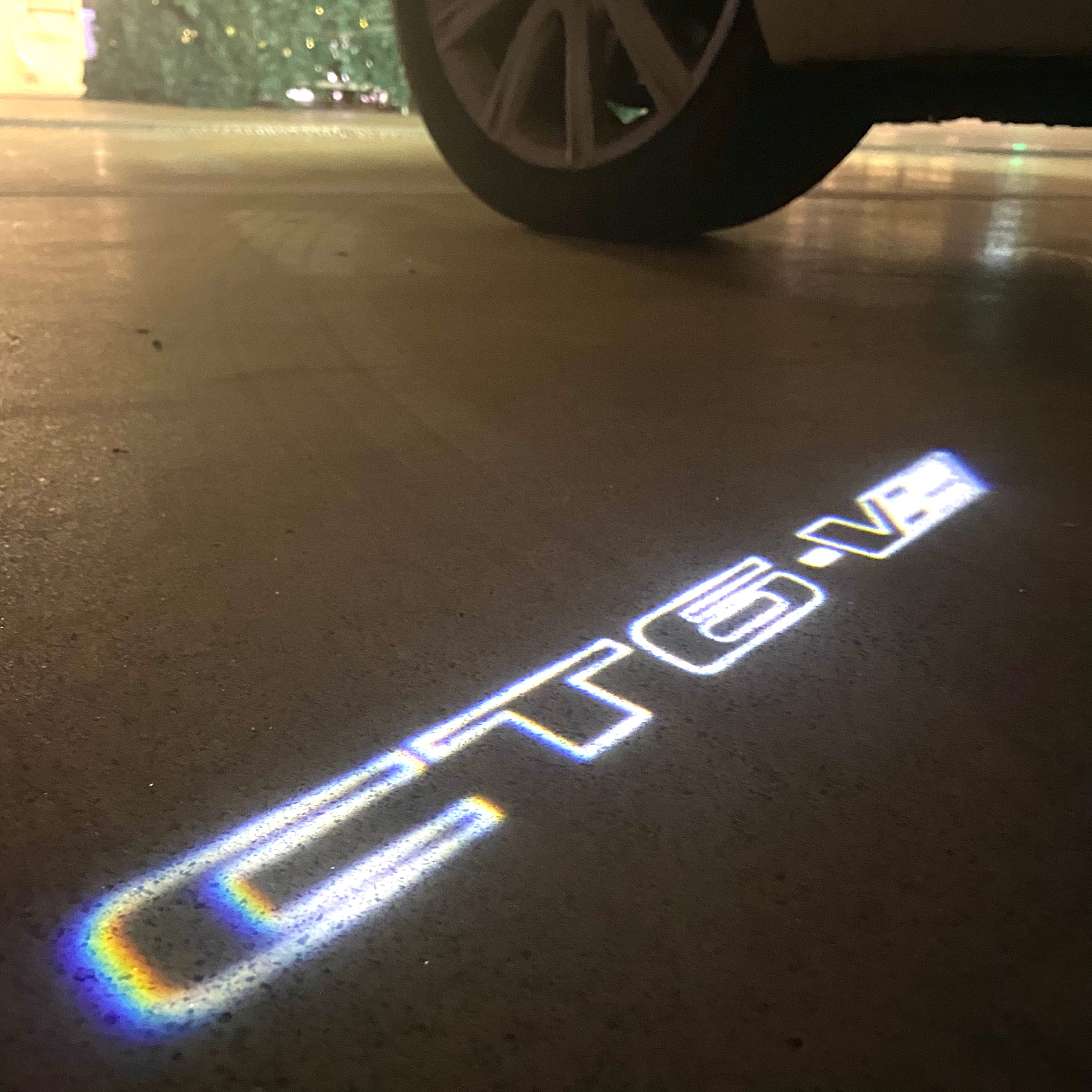 CADILLAC CT6 LOGO PROJECTOT LIGHTS Nr.9789 (quantity 1 = 2 Logo Films /2 door lights）