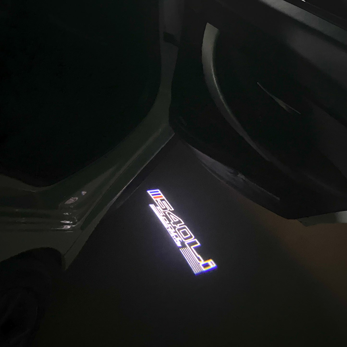 BMW 5 SERIES 540 Li LOGO PROJECTOT LIGHTS (quantity 1 = 1 sets/2 door lights) Nr.6024q97