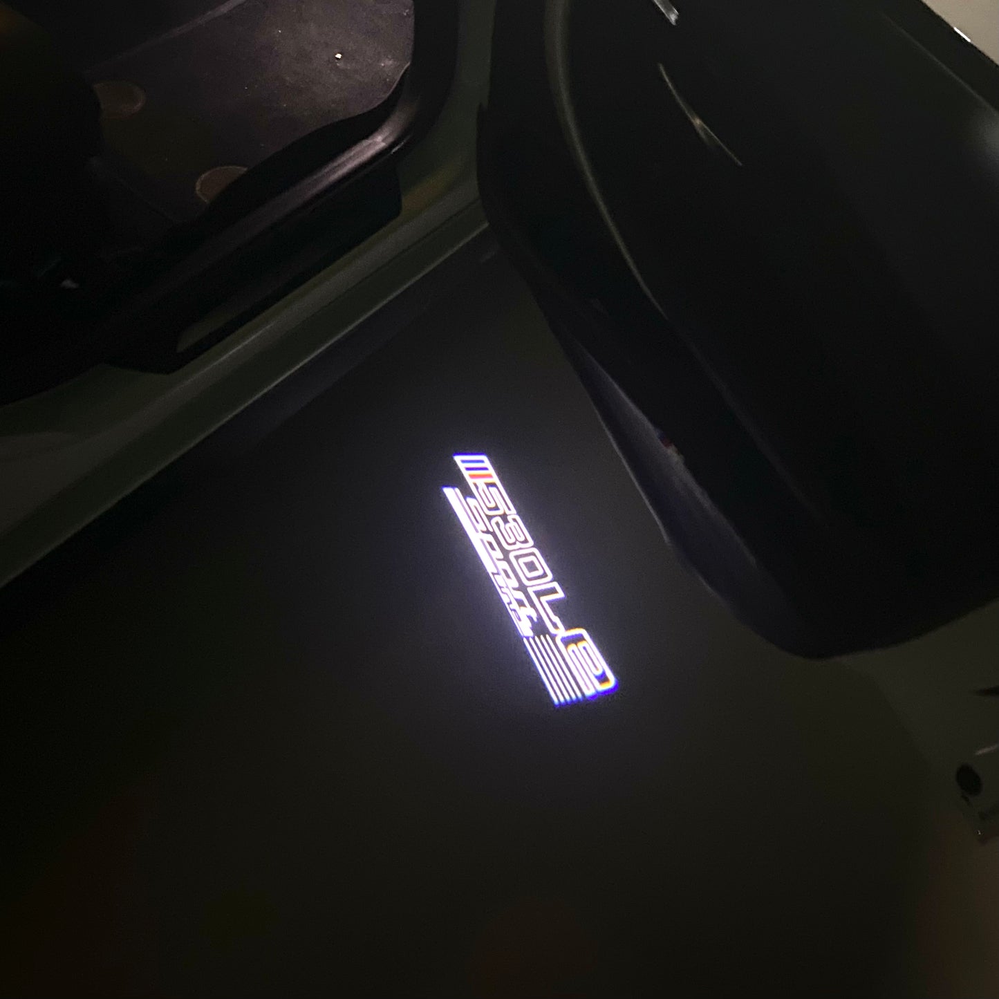 BMW  5 SERIES 530 Le LOGO PROJECTOT LIGHTS (quantity 1 = 1 sets/2 door lights) Nr.6024q62