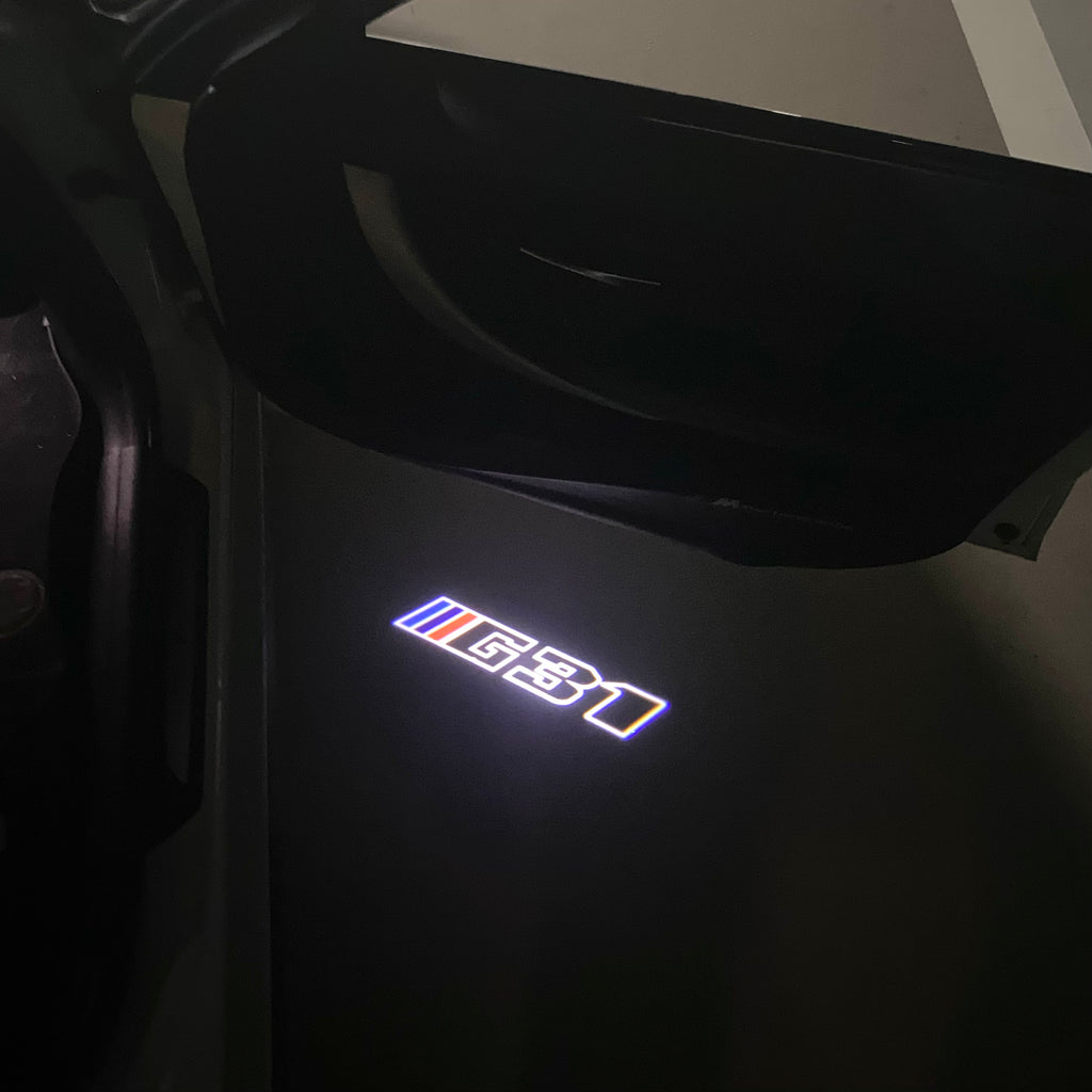 LUCES DE PROYECTOR DEL LOGOTIPO BMW M3 Nr.24 (cantidad 1 = 1 juegos / 2 luces de puerta)