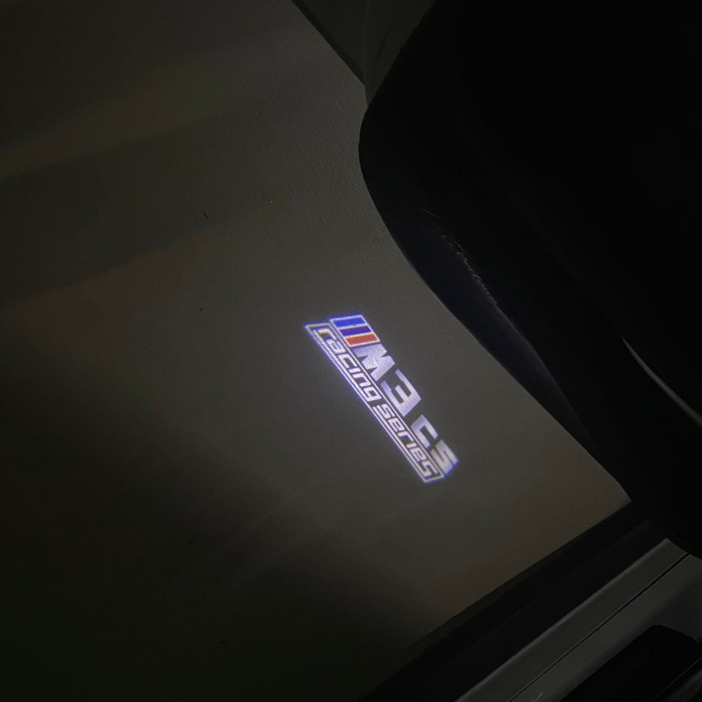 BMW 3 SERIES M3  LOGO PROJECTOT LIGHTS (quantity 1 = 1 sets/2 door lights) Nr.6024q48