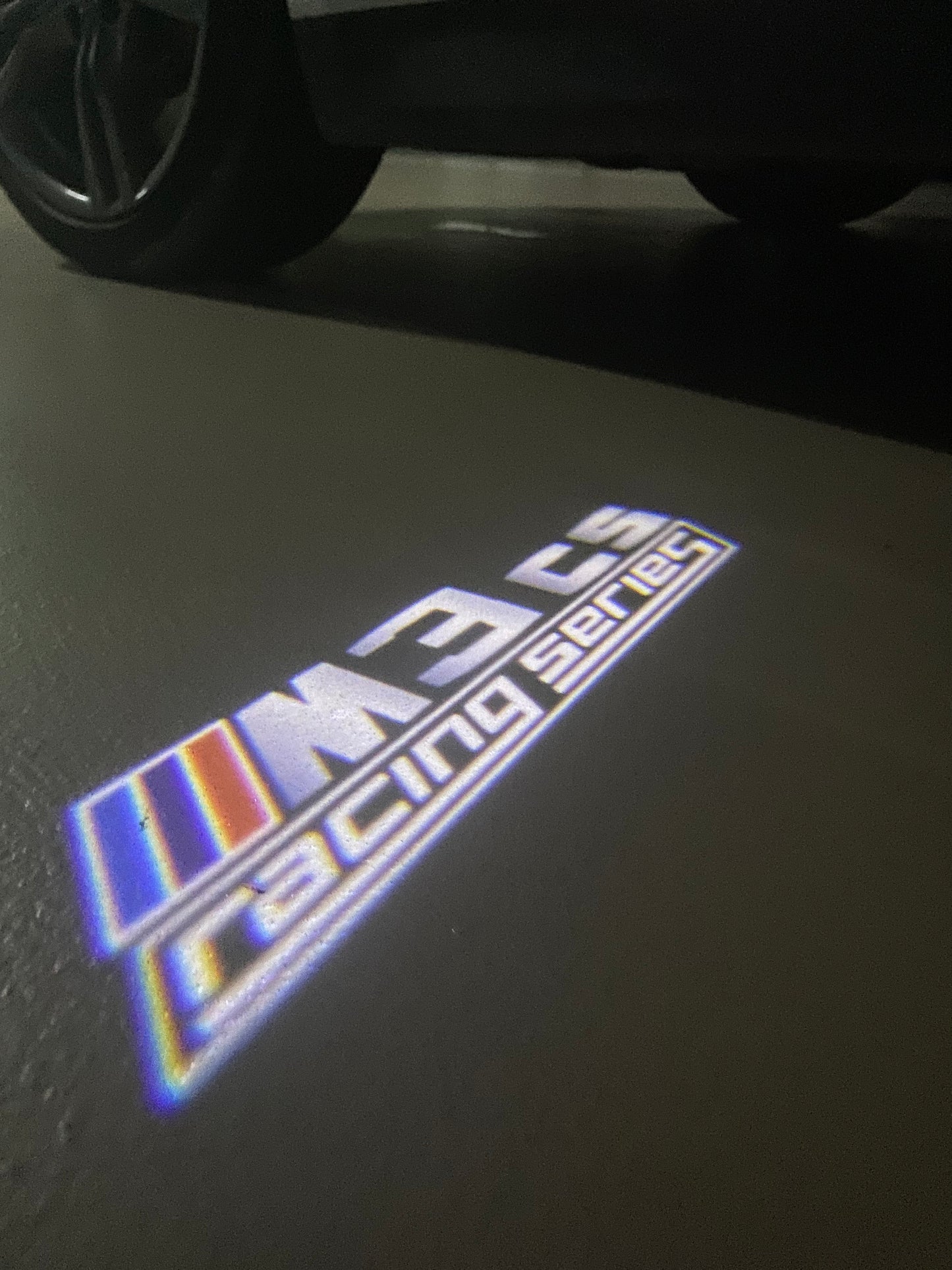 BMW 3 SERIES M3  LOGO PROJECTOT LIGHTS (quantity 1 = 1 sets/2 door lights) Nr.6024q48