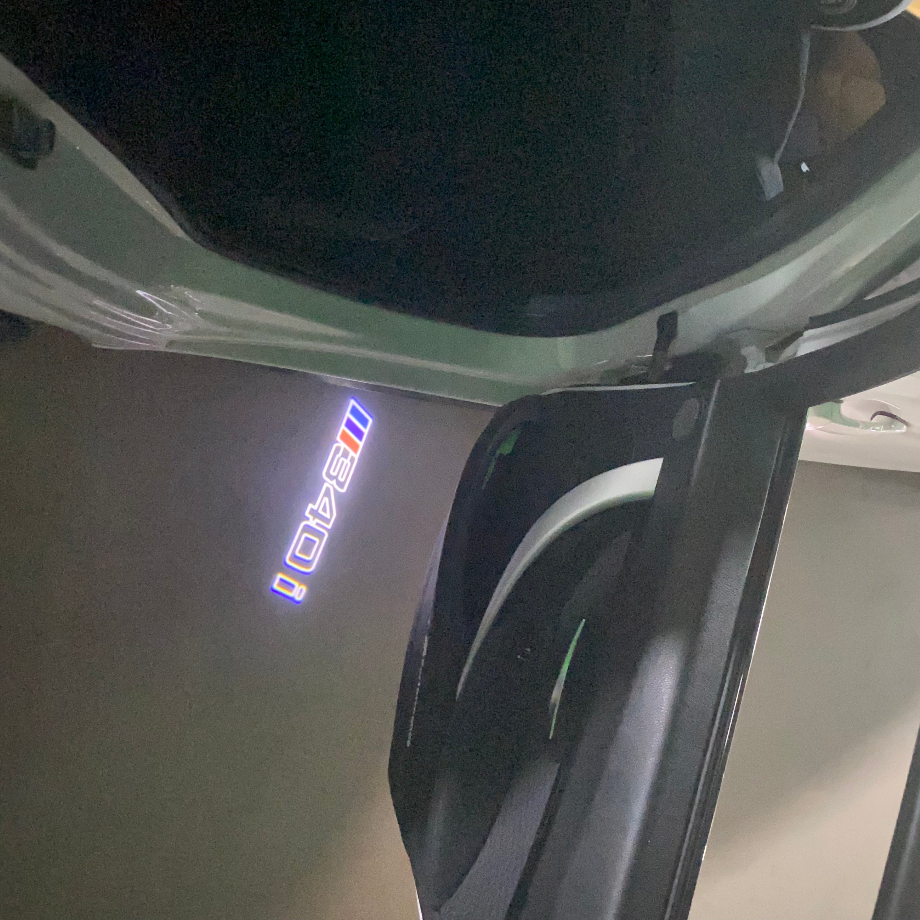 BMW 3 SERIES M340 i   LOGO PROJECTOT LIGHTS (quantity 1 = 1 sets/2 door lights) Nr.6024q30R