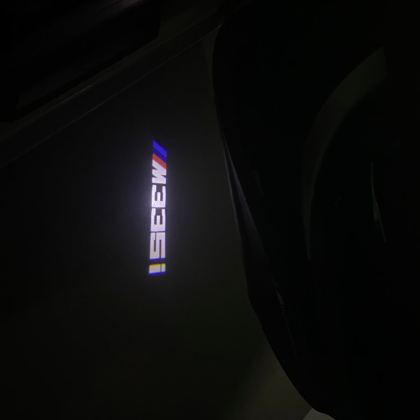 BMW 3 SERIES M335 i LOGO PROJECTOT LIGHTS (quantity 1 = 1 sets/2 door lights) Nr.6024q30b